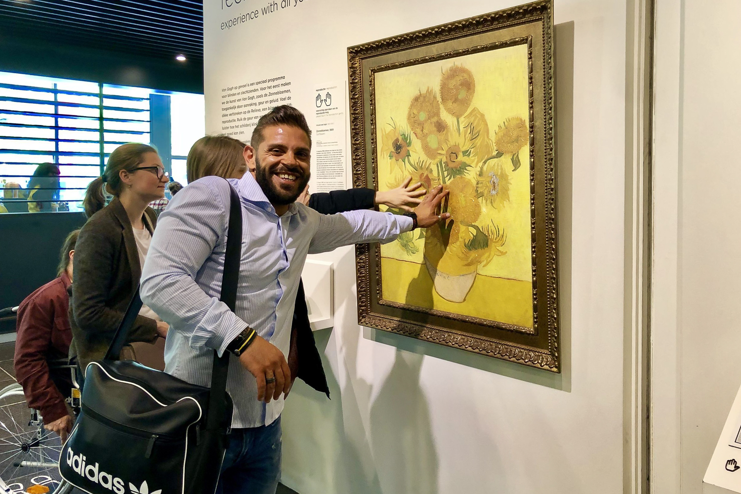 Amsterdam: Van Gogh Museum Masterpieces Tour up to 8 guests – Amsterdam, Netherlands