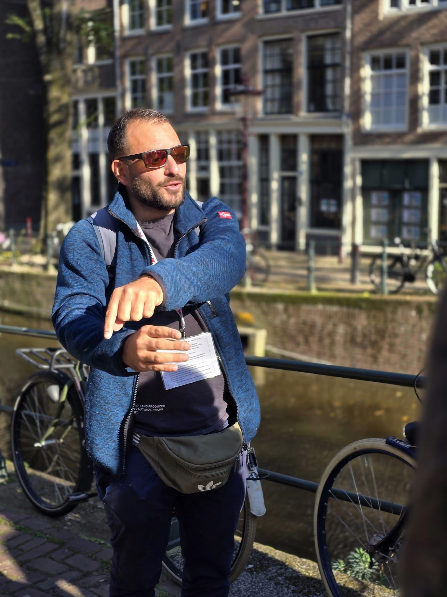 Amsterdam Walking Tour:Anne Frank, History & Liberal Culture – Amsterdam, Netherlands