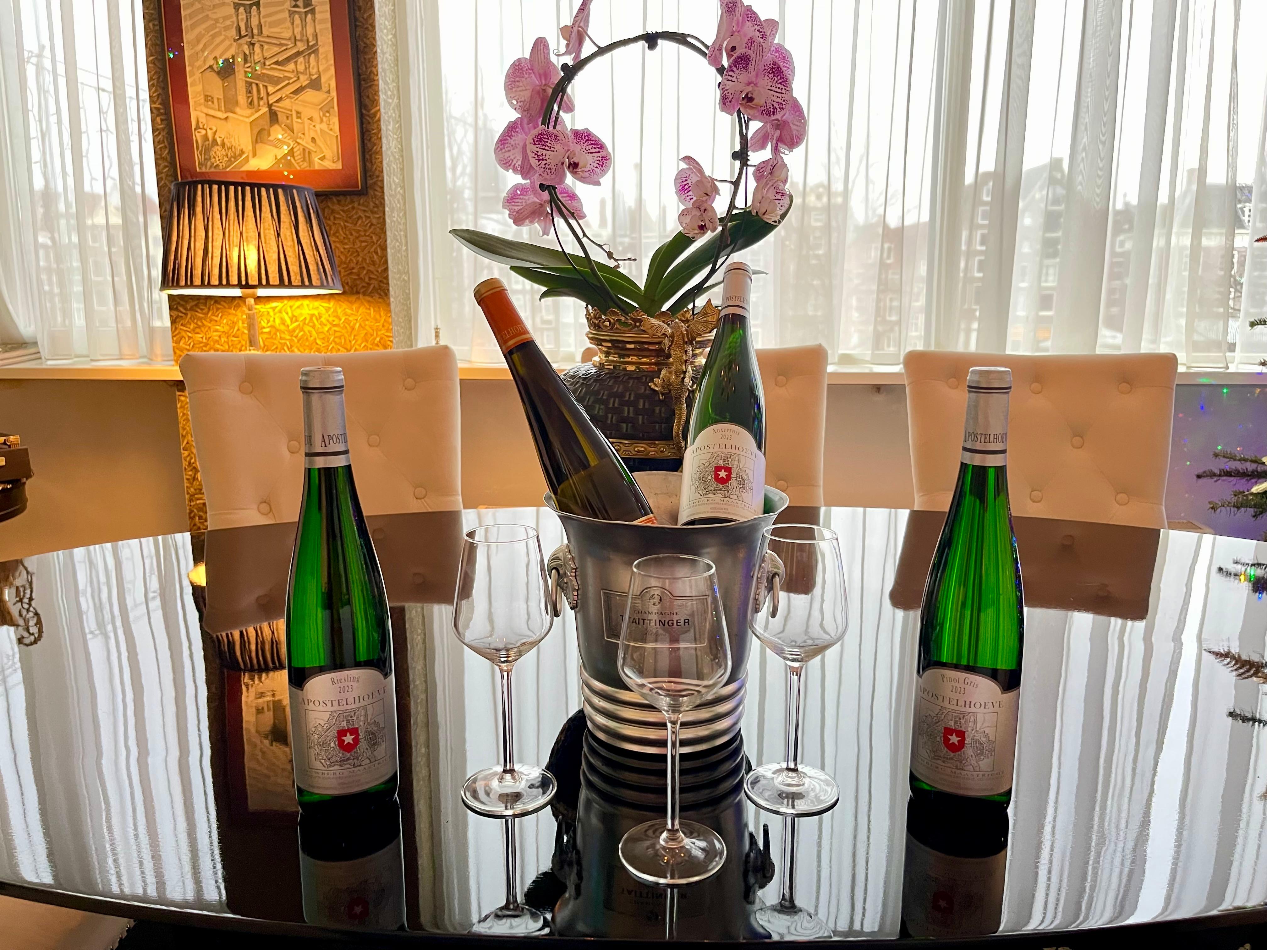 Amsterdam: Wine Tasting with Sommelier – Amsterdam, Netherlands