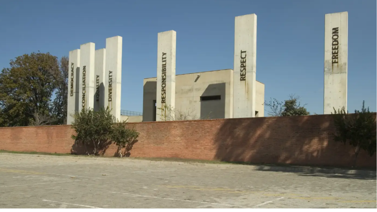 Apartheid Museum & Soweto Tour with Hotel Pickup – Johannesburg, South Africa