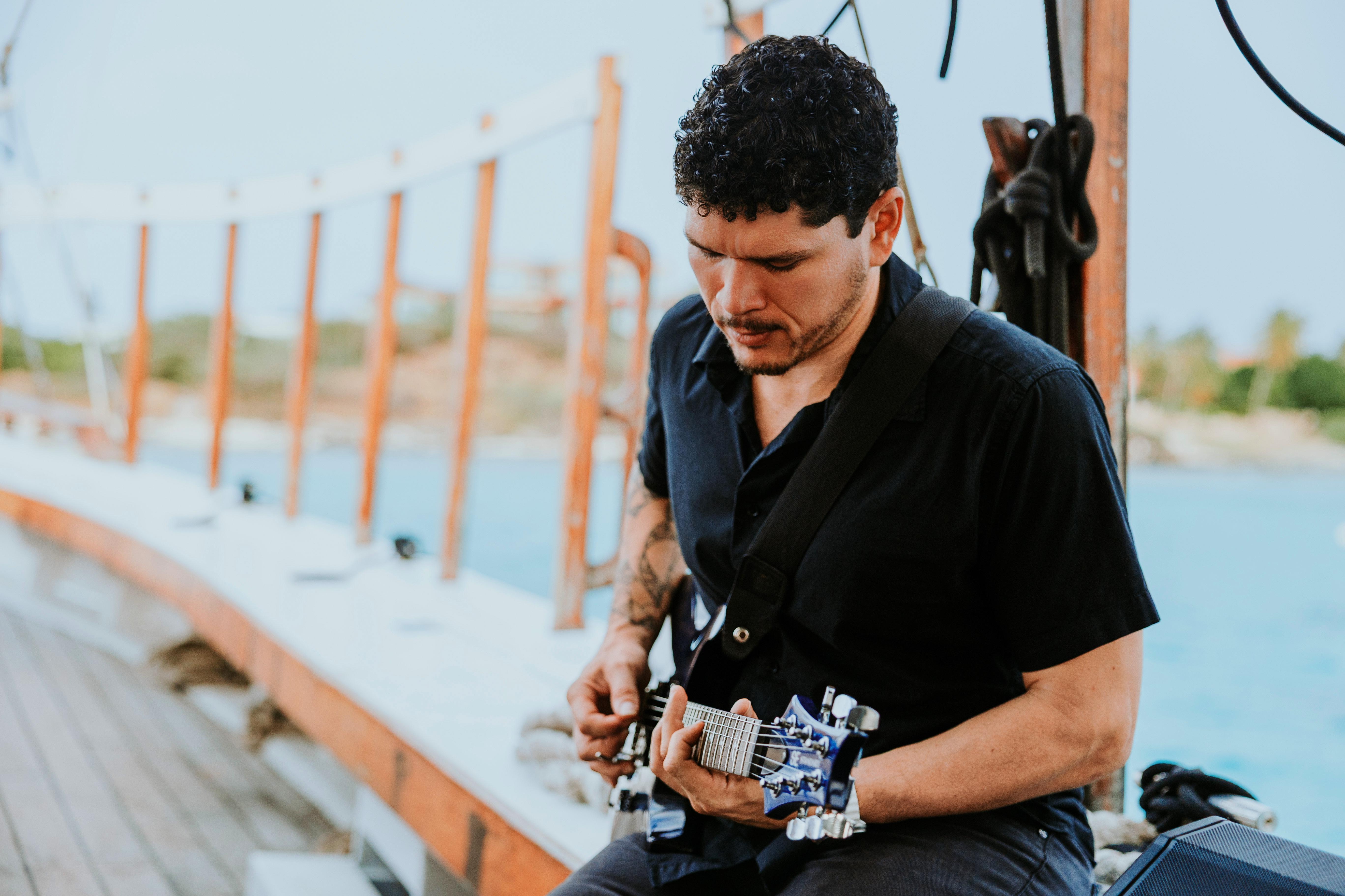 Aruba: 4-Course Dinner Cruise – Aruba