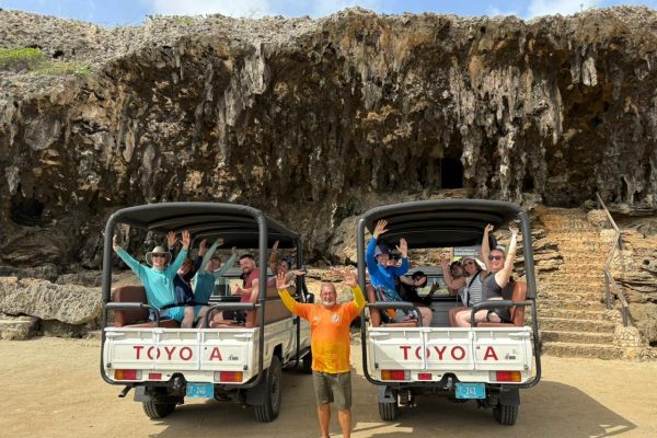 Aruba: Arikok National Park Jeep Safari – Aruba