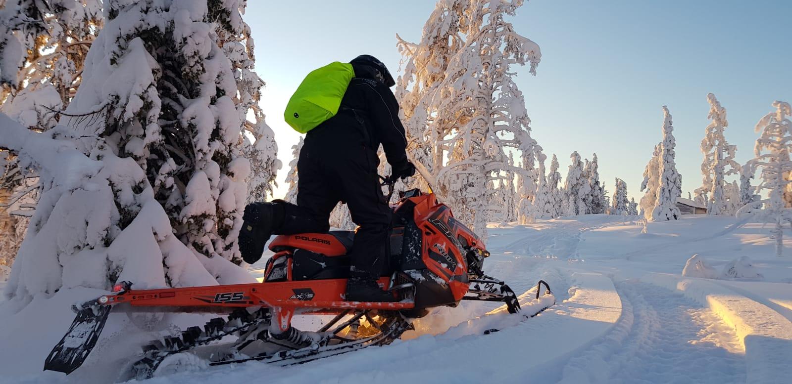 Arvidsjaur: 4-hour custom snowmobile tour in Swedish Lapland – Arvidsjaur, Sweden