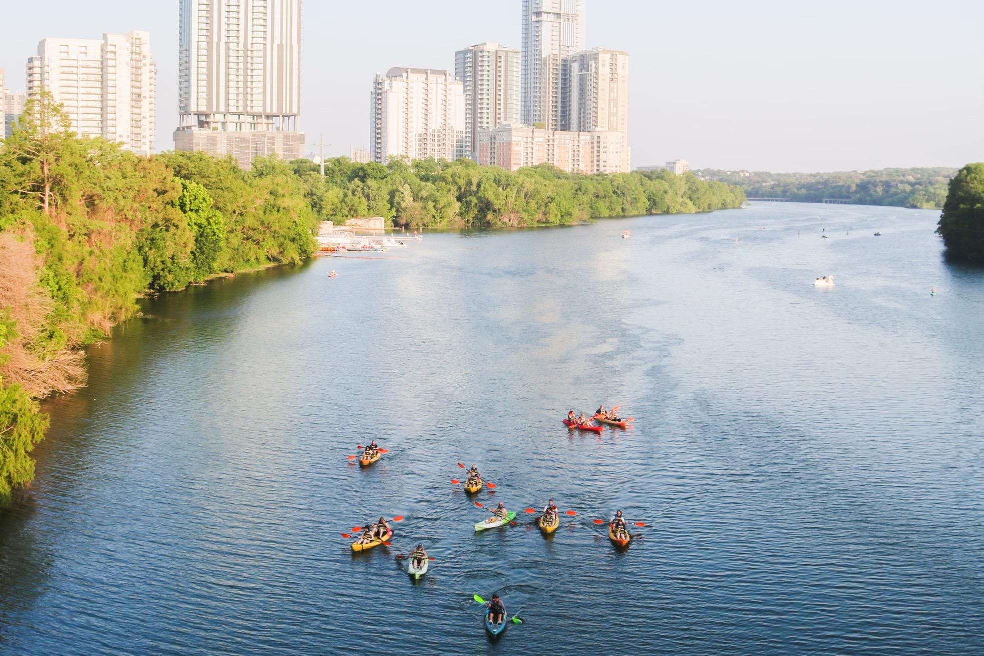 Austin: Downtown Skyline Kayaking Tour – Austin, Texas
