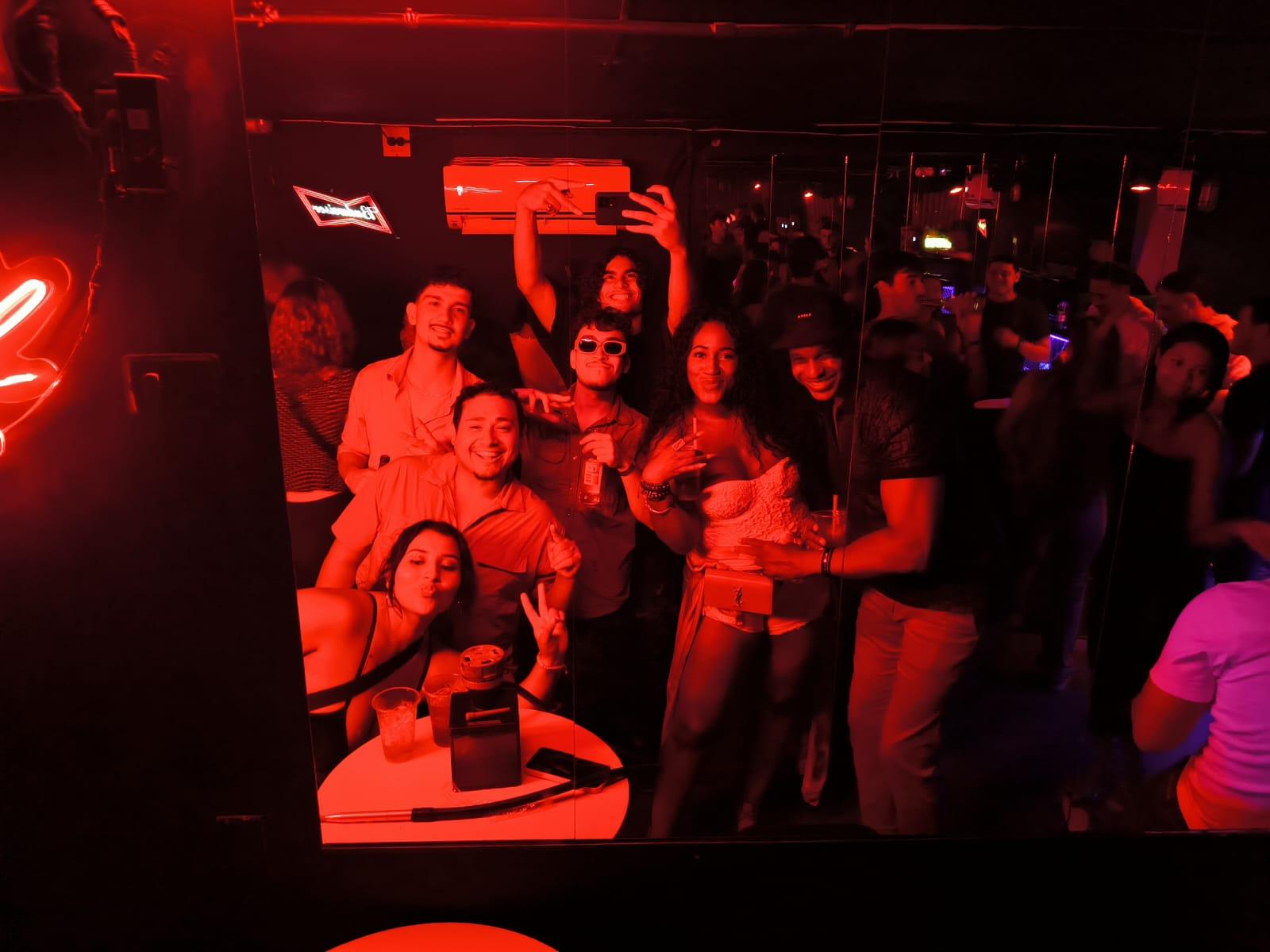 Bahamas: One night in Exclusive Rooftops and Secret Clubs – Nassau, Bahamas