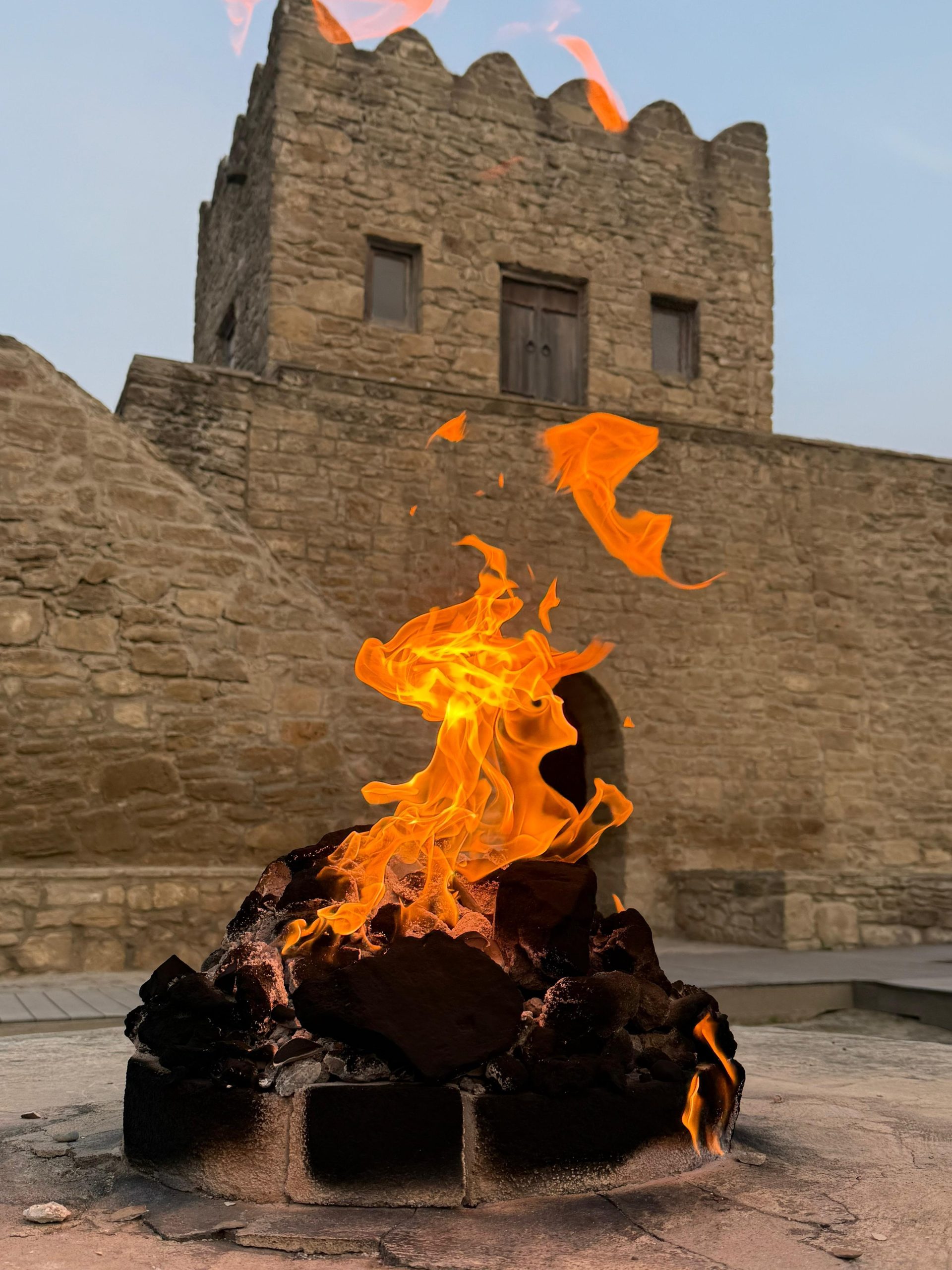 Baku: Gobustan, Mud Volcanoes, and Fire Temple Tour – Azerbaijan