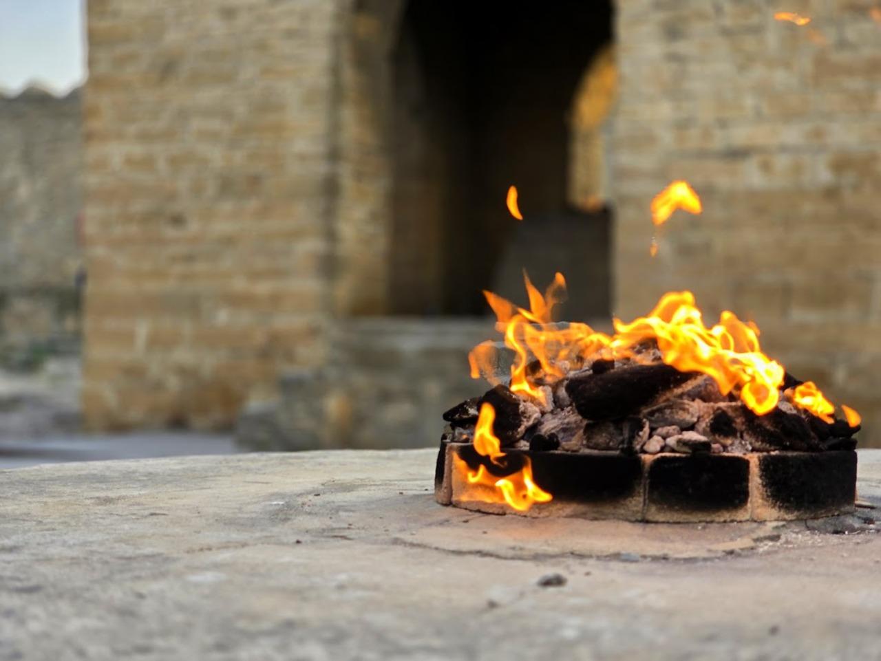 Baku: Private Gobustan and Absheron Tour – Azerbaijan