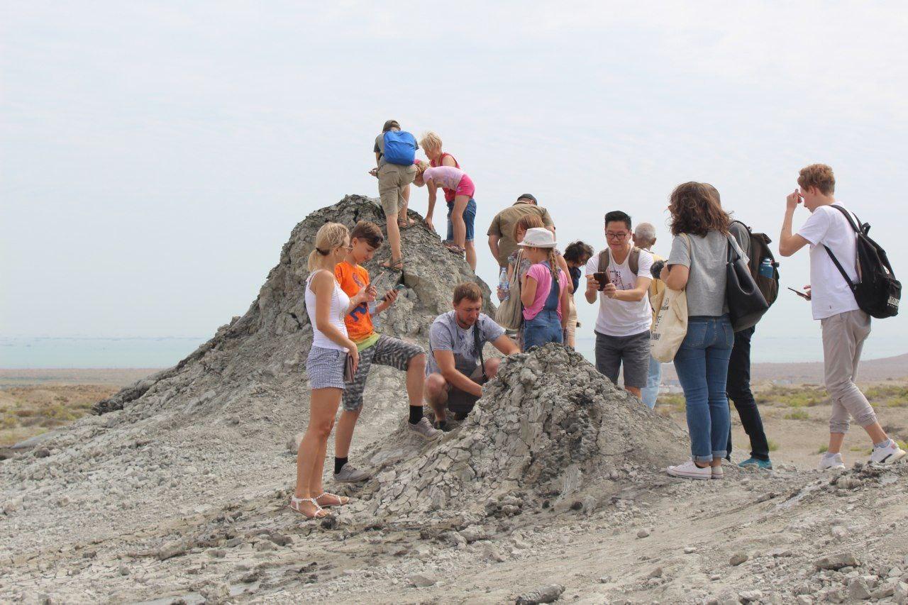 Baku Qobustan Absheron Full Day Guided Tour – Azerbaijan