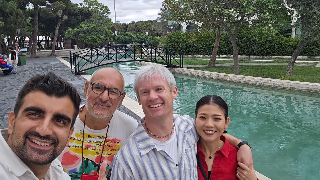 Baku: Stunning Walking Tour of Historical and Modern City – Azerbaijan