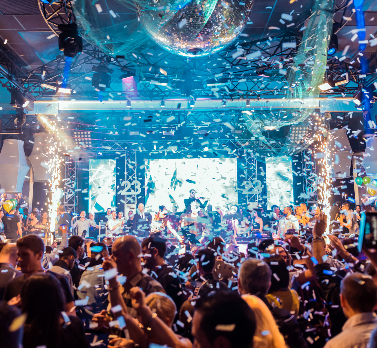 Bally’s New Year’s Eve Party: 90’s vs Y2K Dinner & Dancing – Lincoln, Rhode Island