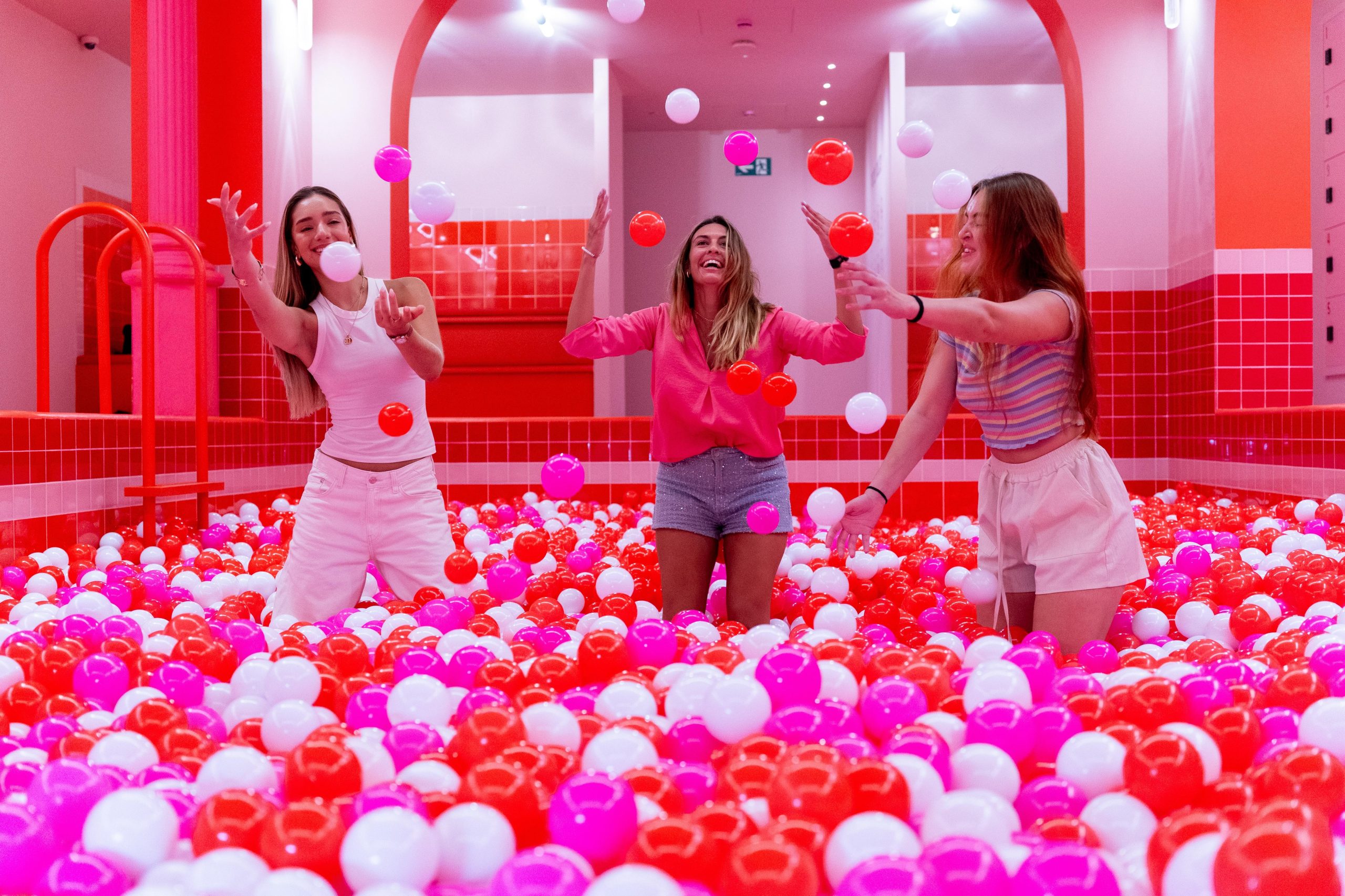 Barcelona: House of Candy Ticket Entrance – Barcelona, Spain