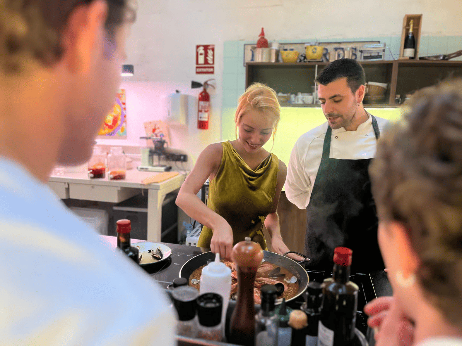 Barcelona: Paella & Tapas Cooking Class with Sangria – Barcelona, Spain