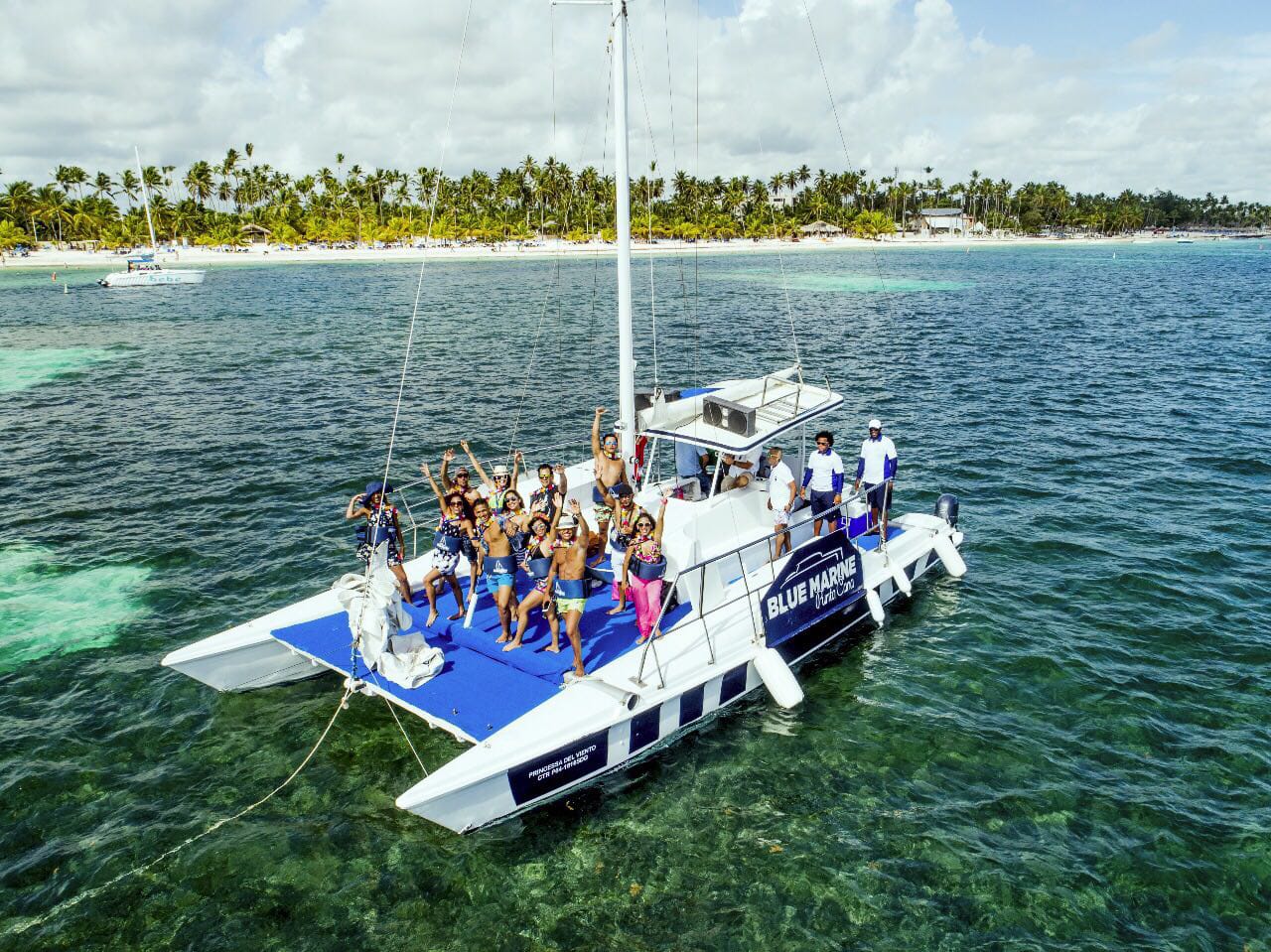 Bávaro: Punta Cana Catamaran Tour with Open Bar and Snacks – Punta Cana, Dominican Republic