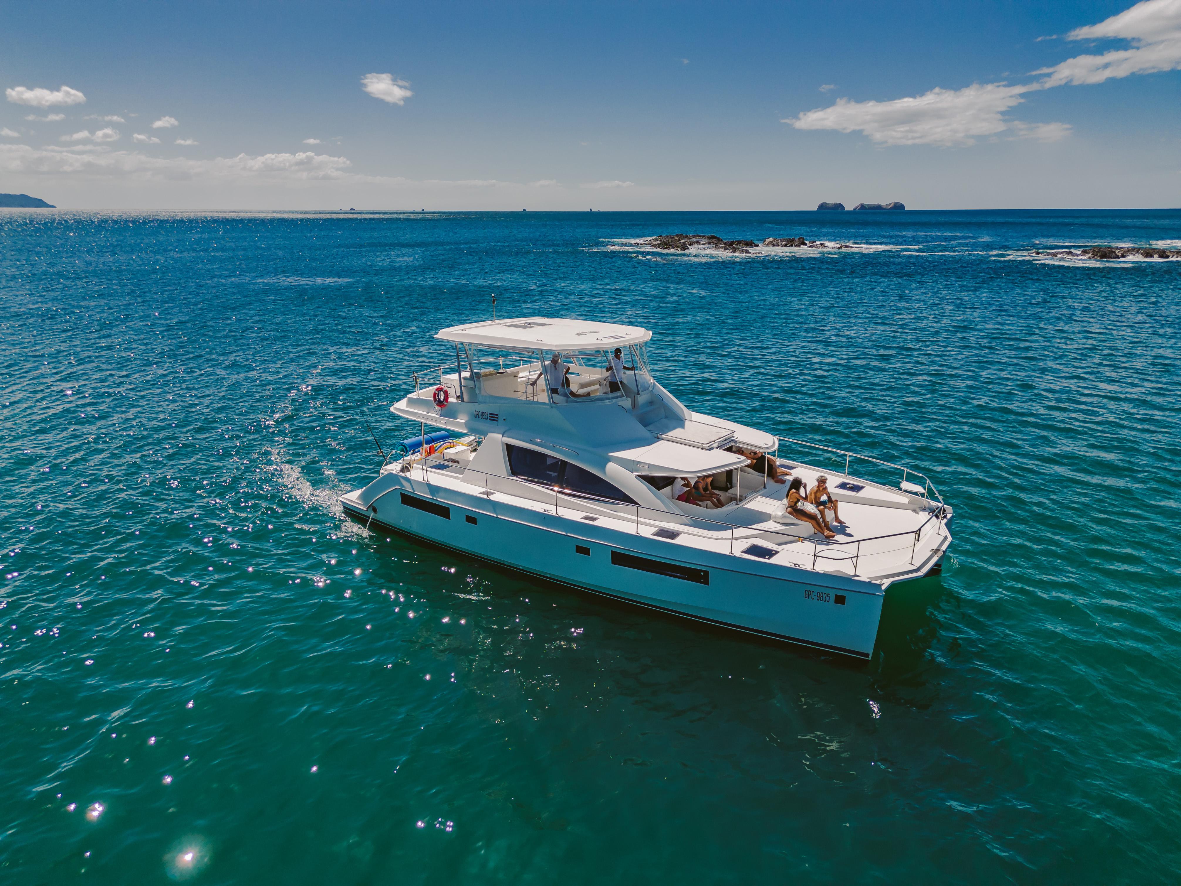 Best Sunset Tour Yacht Charter Flamingo/Tamarindo area – Tamarindo, Costa Rica