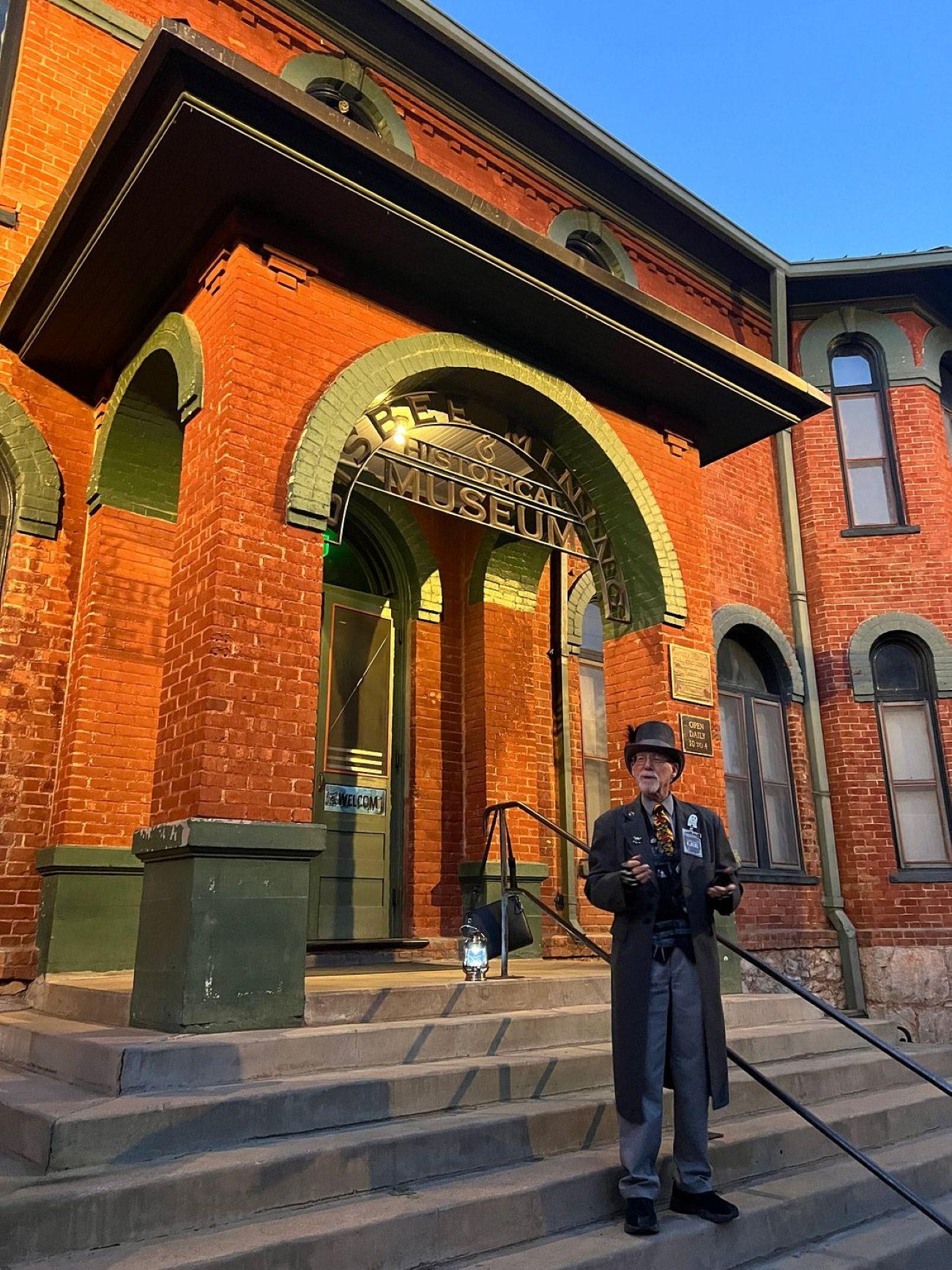 Bisbee: Haunted Ghost Cart Tour with Guide – Bisbee, Arizona