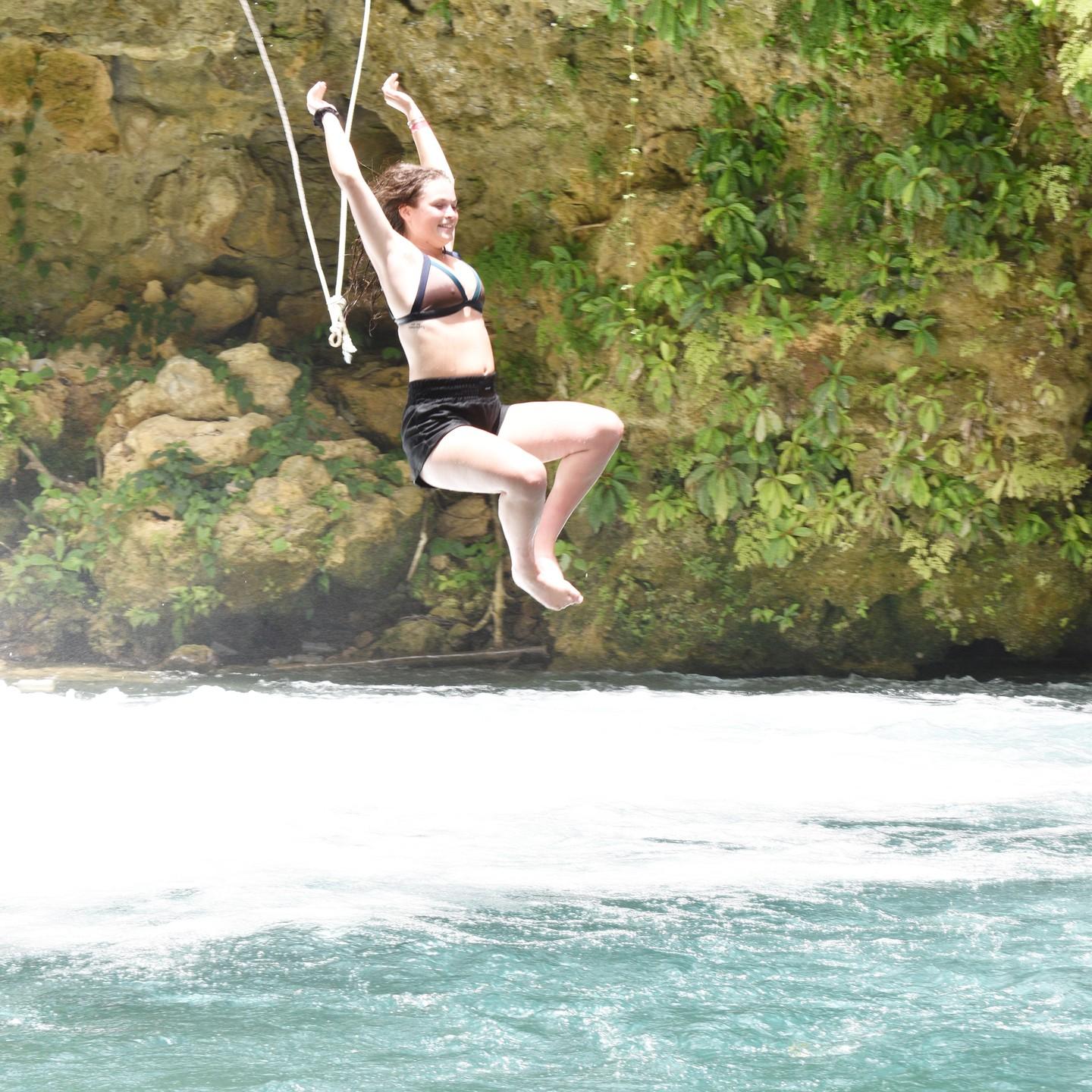 Blue Hole Secret Falls Private Tour with Transportation – Island Gully Falls, Jamaica