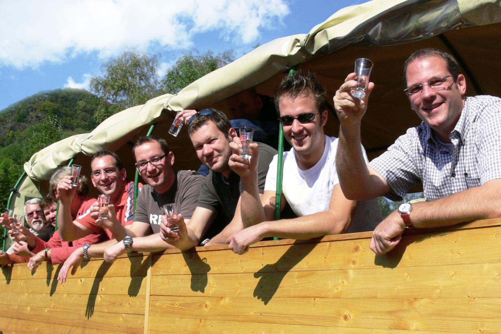 Boat and covered wagon ride from Cochem to a beautiful Moselle town – Cochem, Germany