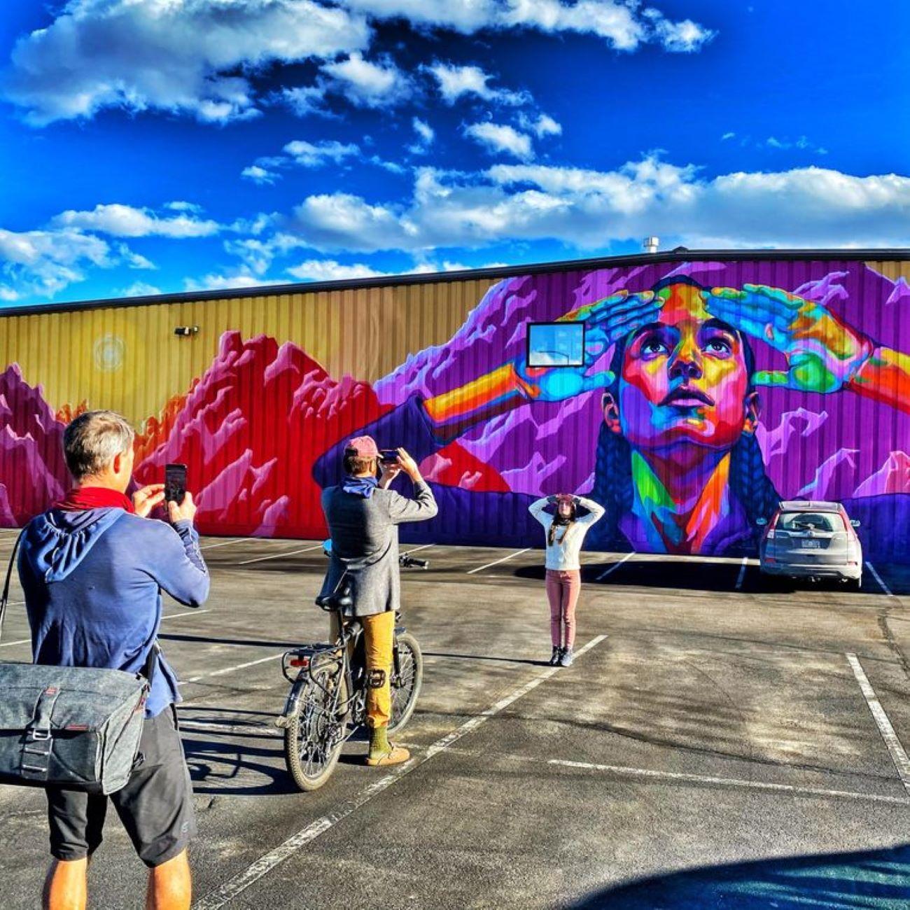 Boulder: Wall To Wall Boulder eBike Mural Tour – Boulder, Colorado