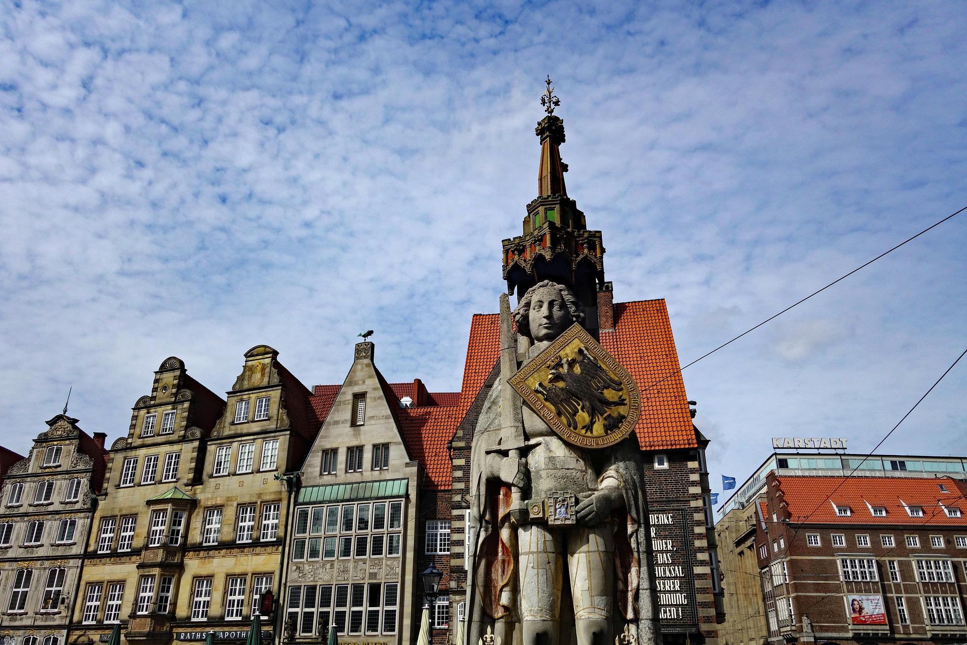Bremen: Culinary Old Town Tour – with unique spots – Bremen, Germany