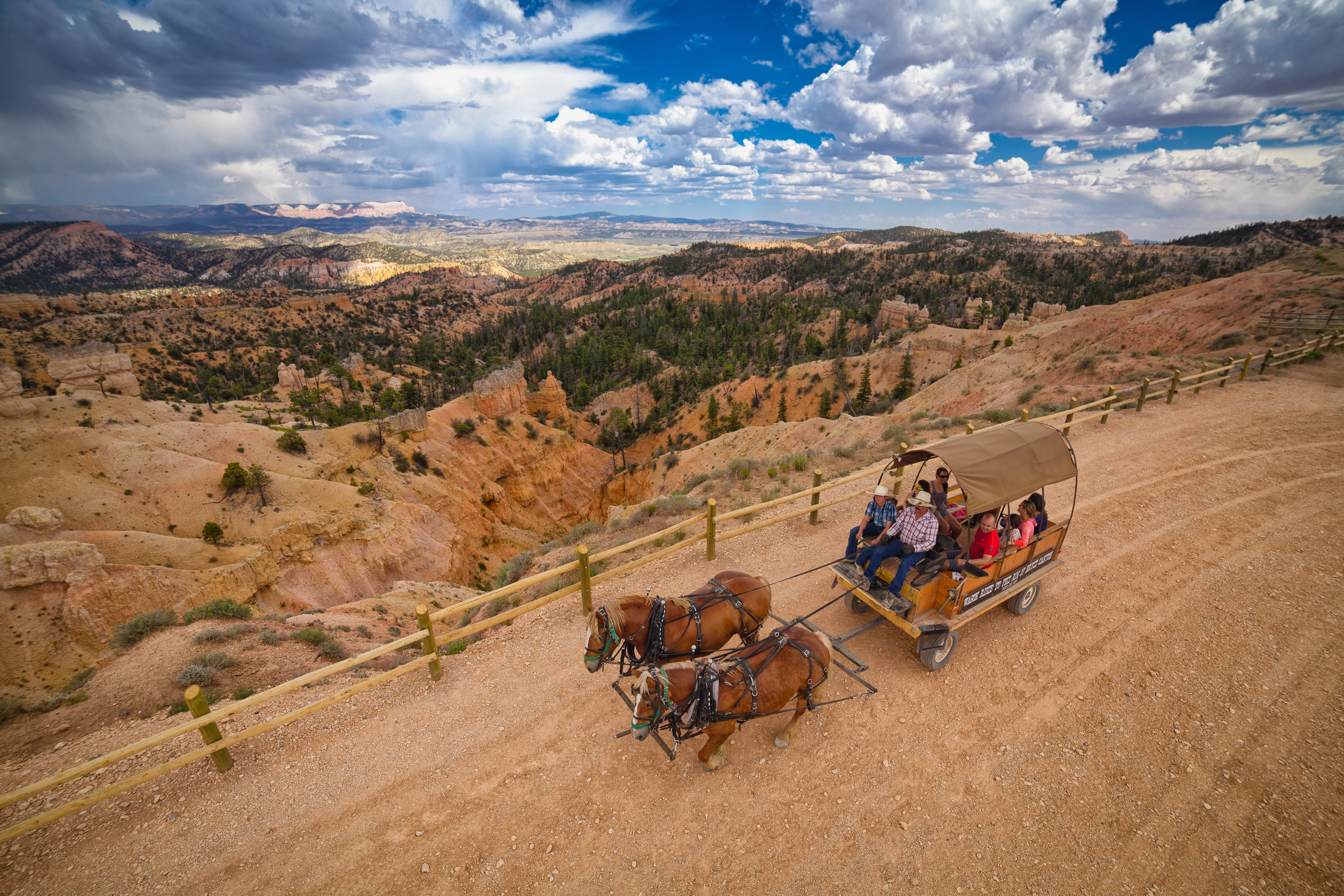 Bryce Canyon City: Wagon Ride to the Rim of Bryce Canyon – Dixie National Forest, Utah