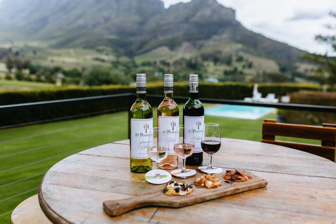 CUSTOMISED PRIVATE WINE TOUR WITH LUNCH – CAPE TOWN – Cape Town, South Africa