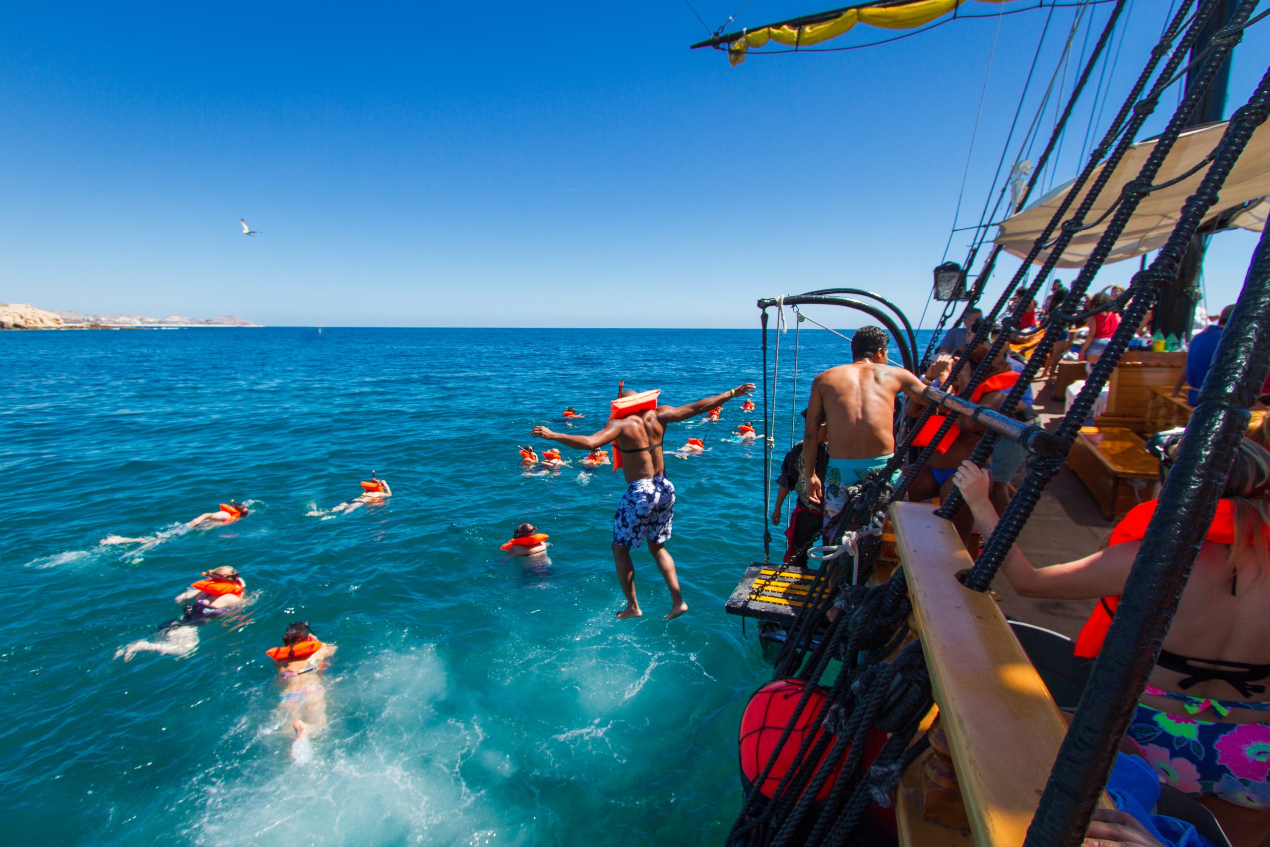 Cabo San Lucas: Pirate Cruise with Snorkel Treasure Hunt – Cabo San Lucas, Mexico