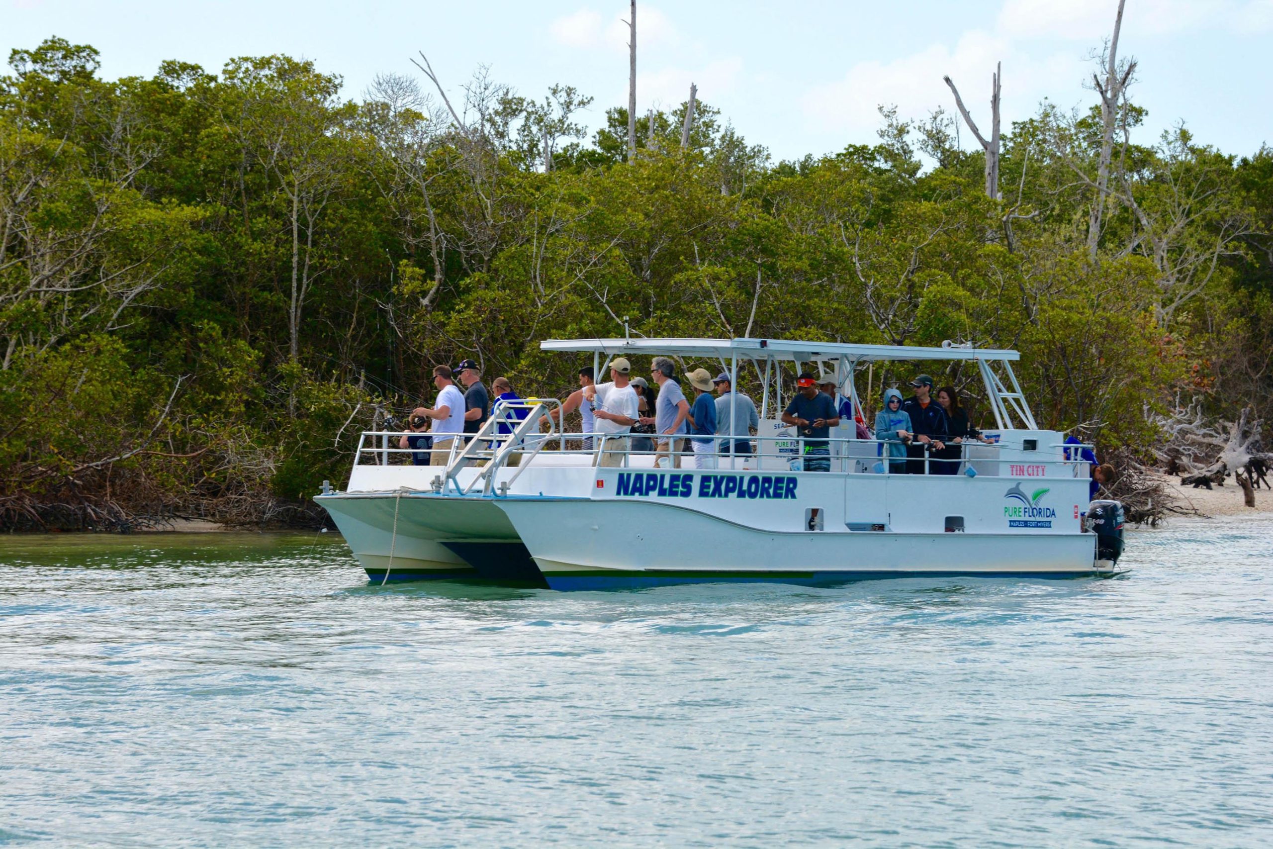 Calm Bay/Coastal Fishing – Naples, Florida