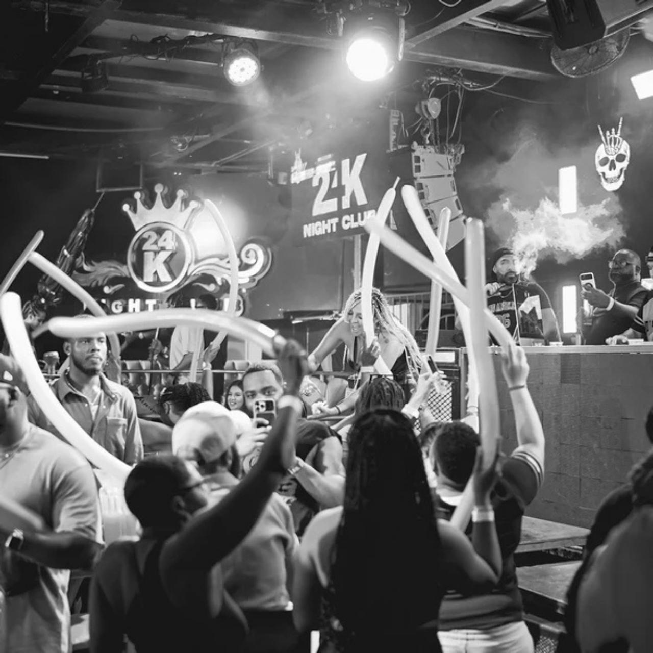 Cancun: 24 K Club Open Bar and Table incluided – Cancun, Mexico