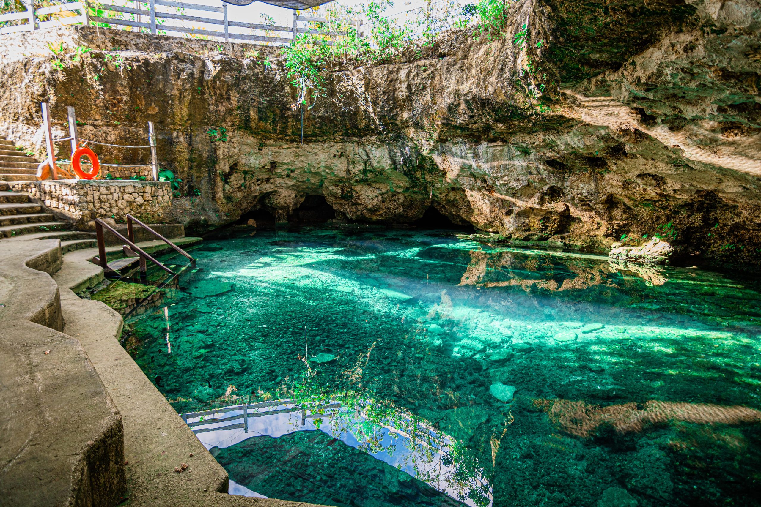 Cancun: Cenotes El Retoño entrance with transport, food, and guided tour. – Cancun, Mexico