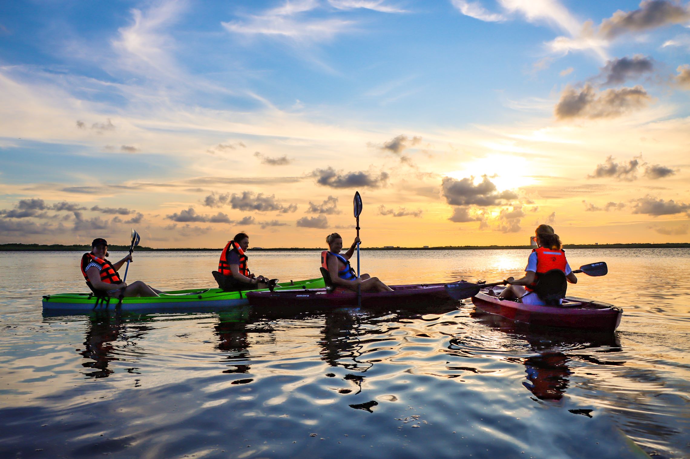 Cancun: Sunset Kayak Experience in the Mangroves – Cancun, Mexico