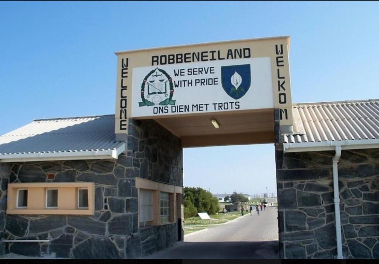 Cape Town: Robben Island Tour Including all Entry Tickets. – Cape Town, South Africa