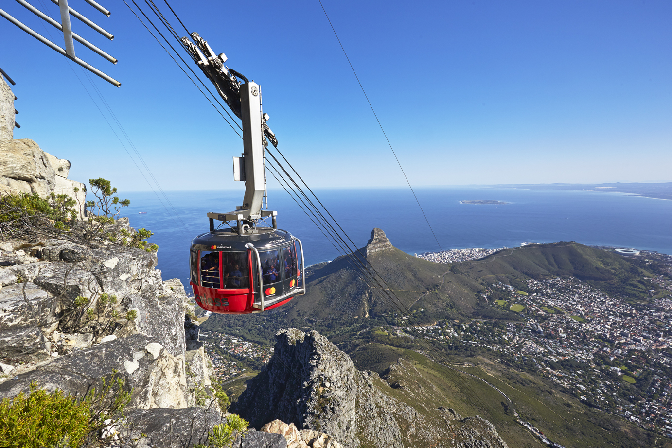 Cape Town Uncovered : Half-Day City Tour and Table Mountain – Cape Town, South Africa