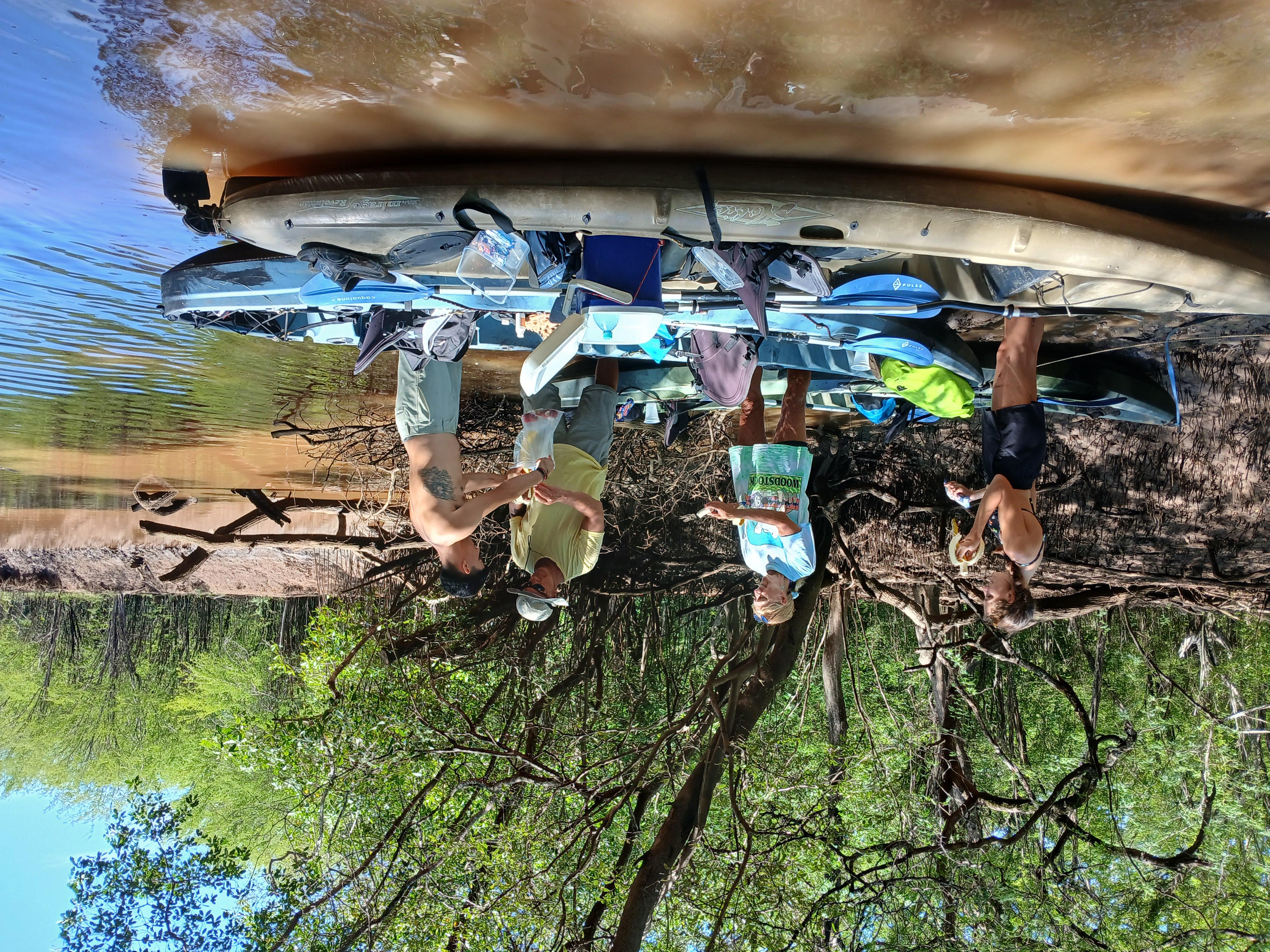 Capitan Island Kayaking & Snorkeling Experience with Snacks – Tamarindo, Costa Rica