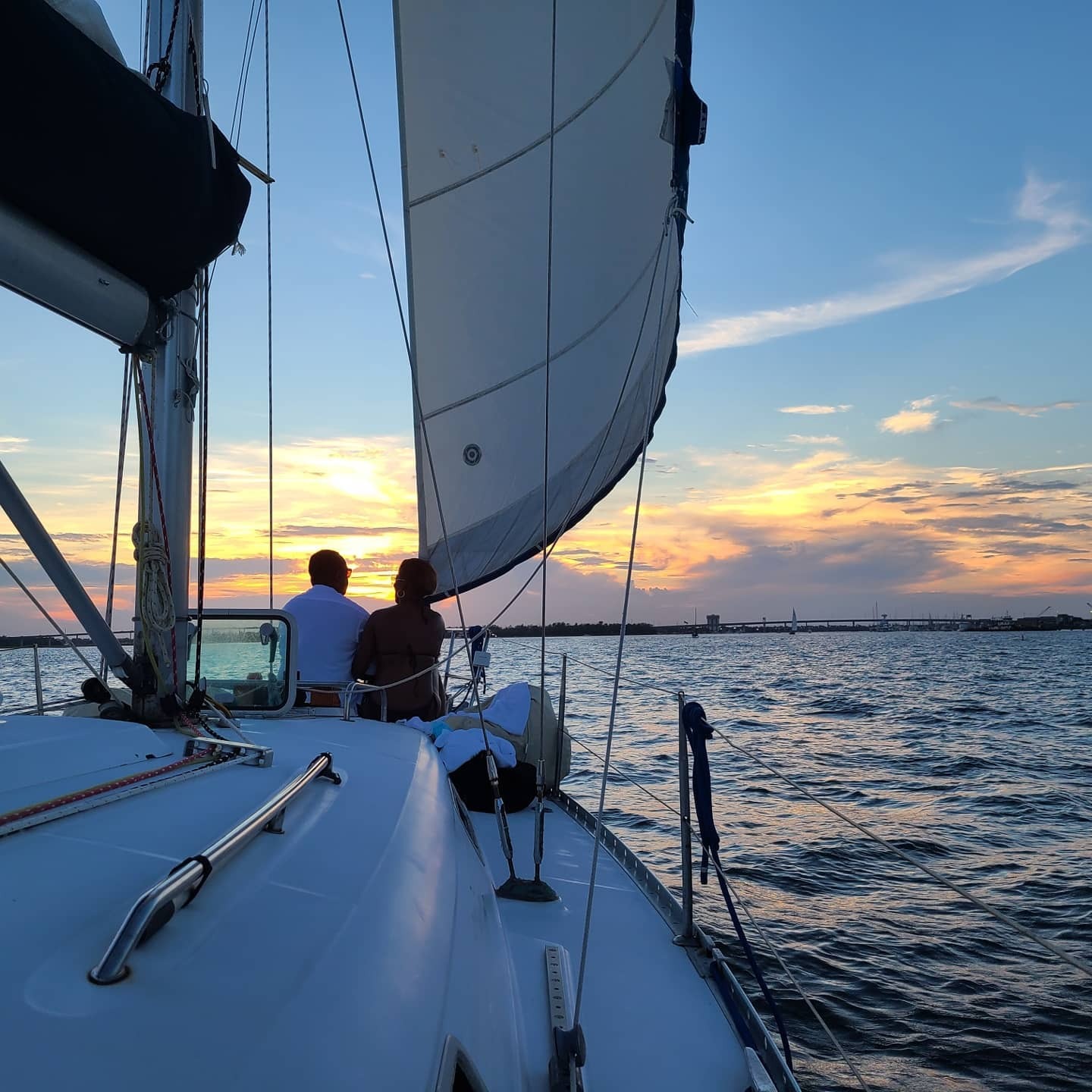 Charleston: Private BYOB Luxury Yacht Cruise – Charleston, South Carolina