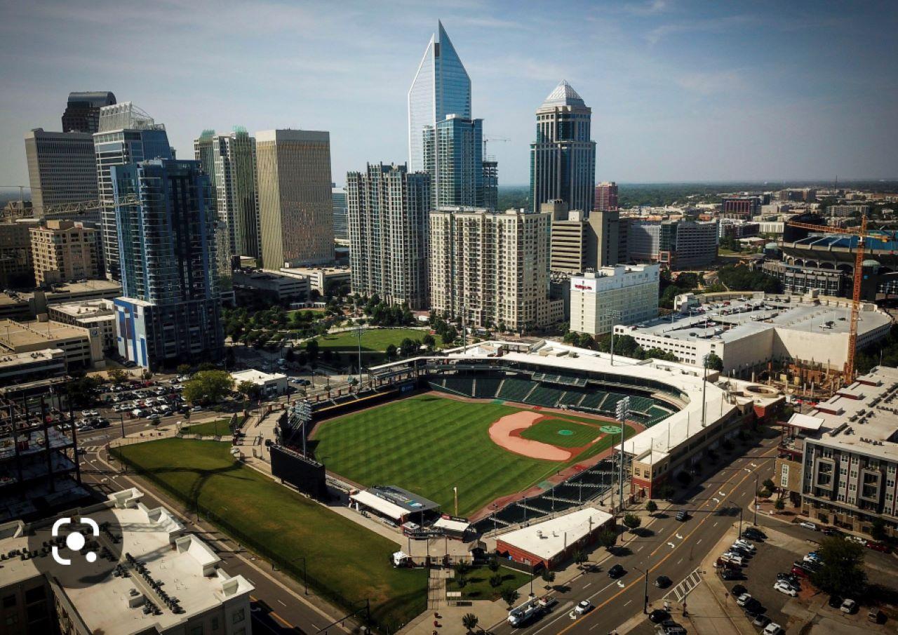 Charlotte: Uptown Walking Tour – Charlotte, North Carolina