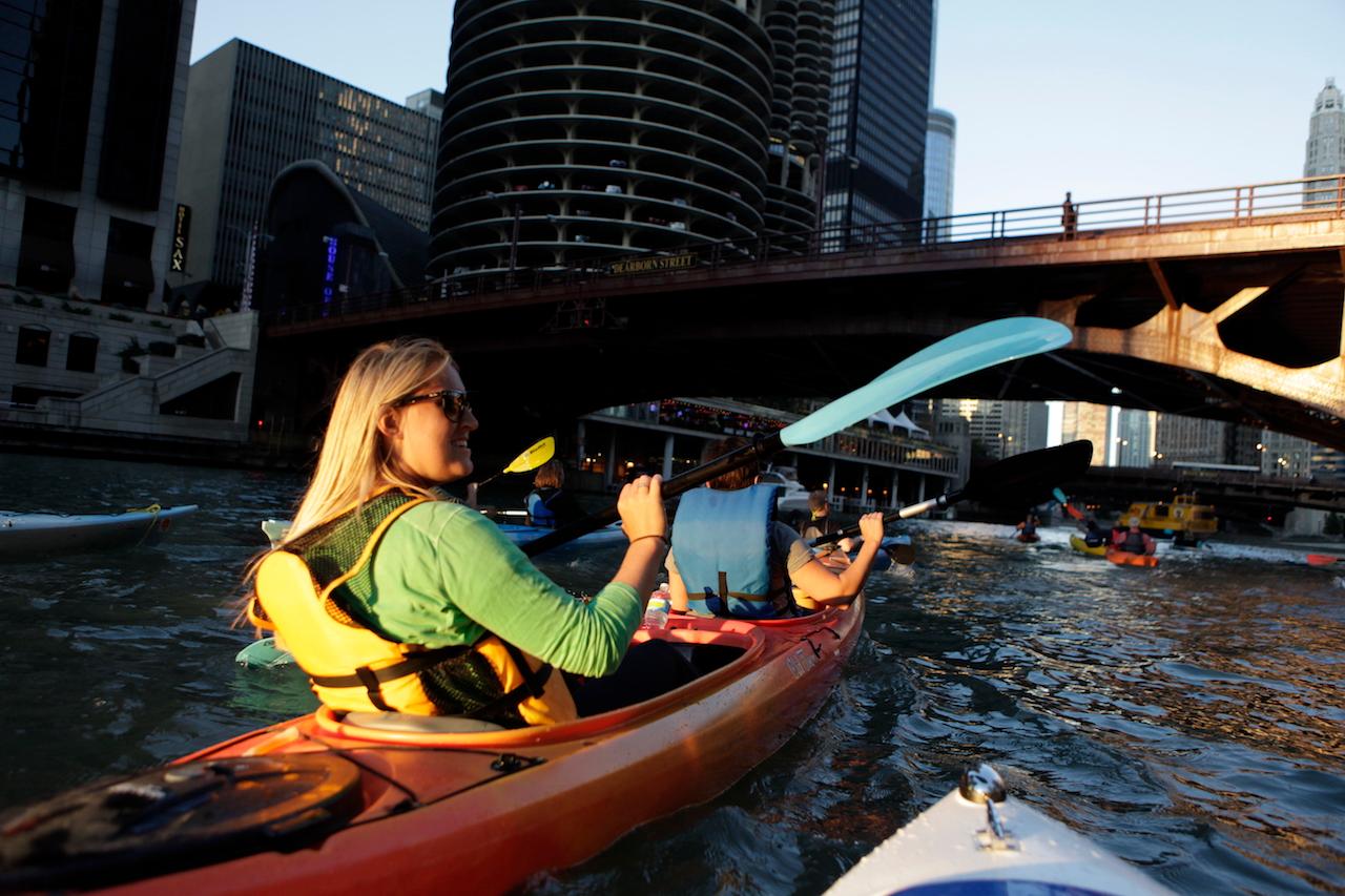 Chicago: 2-Hour Downtown Kayak Rental – Chicago, Illinois