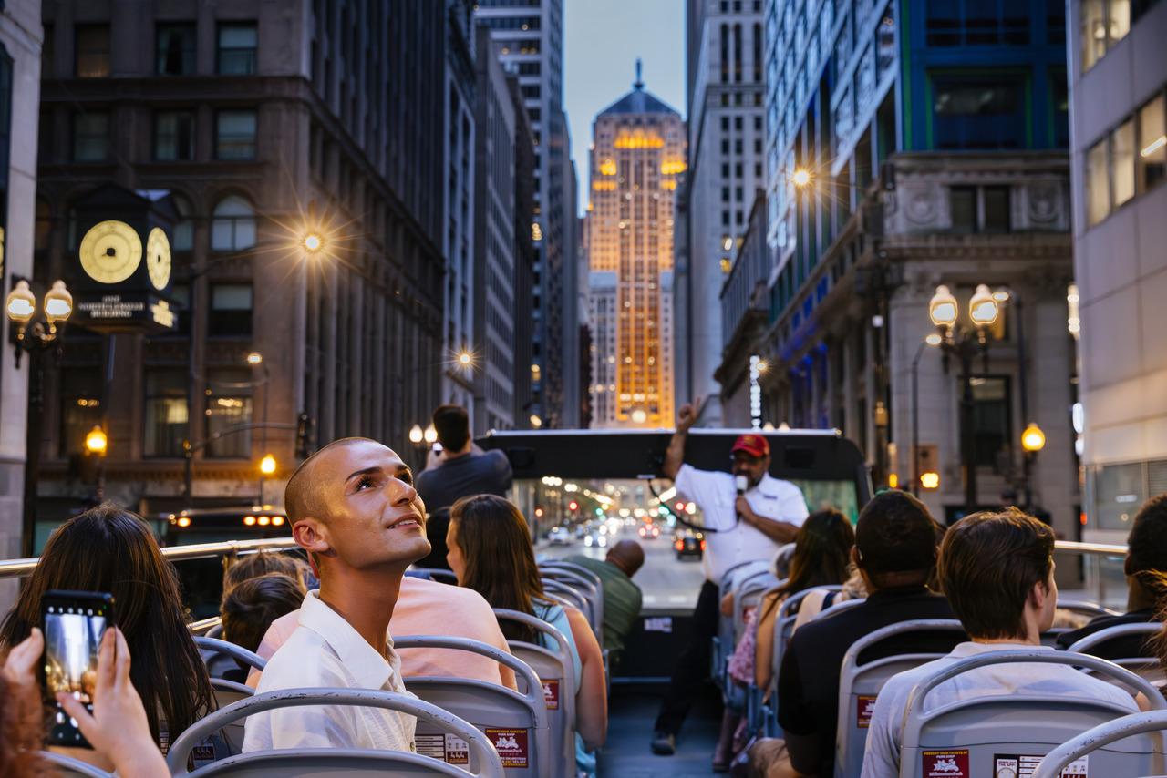 Chicago: Sunset Tour by Open-top Bus with Live Guide – Chicago, Illinois
