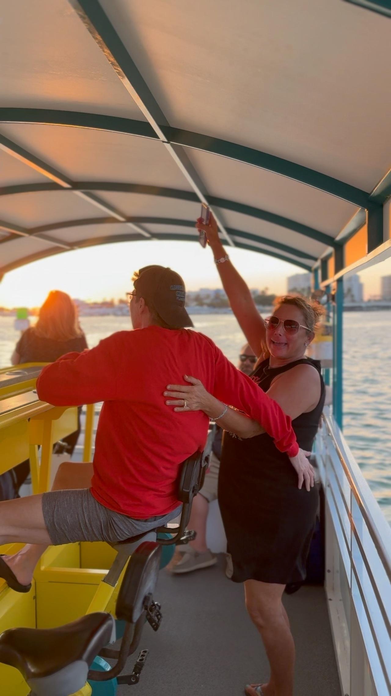 Clearwater Beach: BYOB Evening Cruise with Dolphin Sightings – Clearwater, Florida