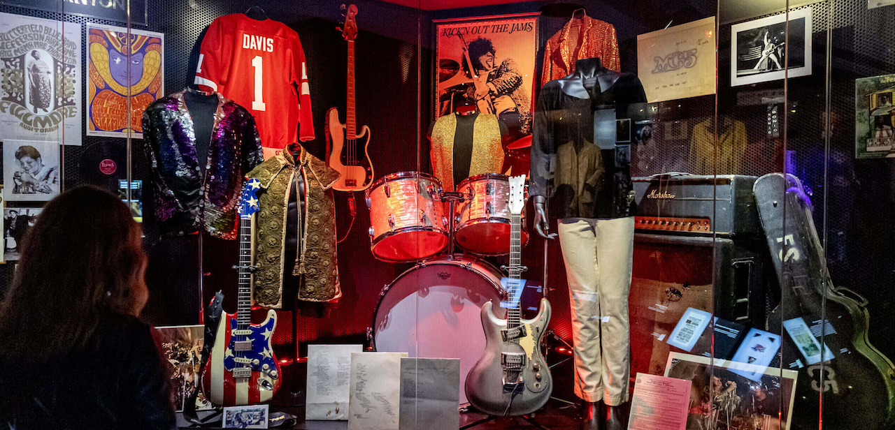 Cleveland: Rock & Roll Hall of Fame Admission Ticket – Cleveland, Ohio