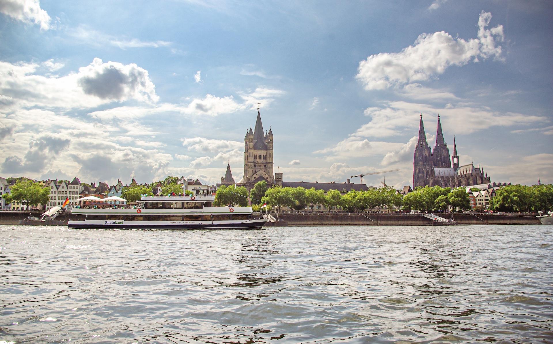 Cologne: 1-hour Rhine Cruise in Cologne – Cologne, Germany