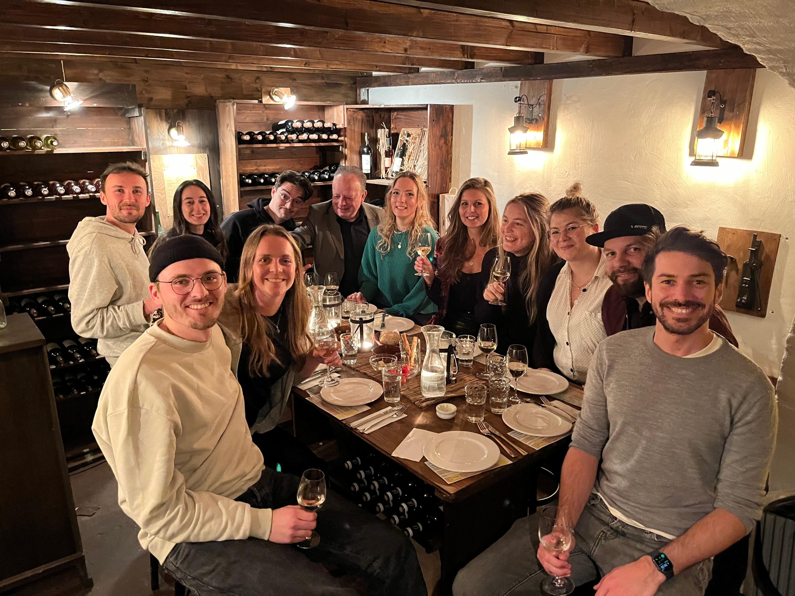 Cologne-Nippes: wine hopping (wine trip) – Cologne, Germany