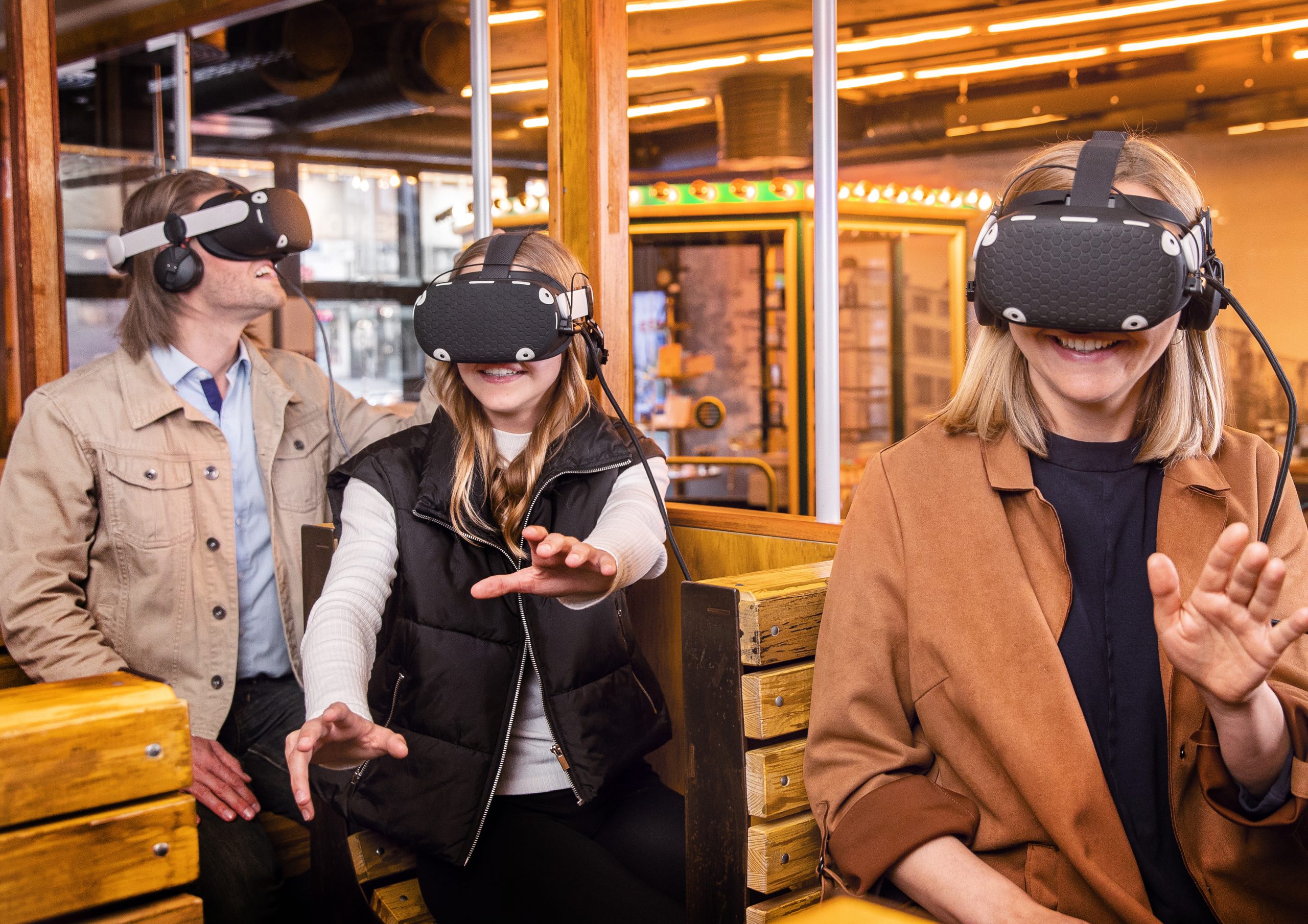 Cologne: Virtual Reality Time Travel Experience Ticket – Cologne, Germany