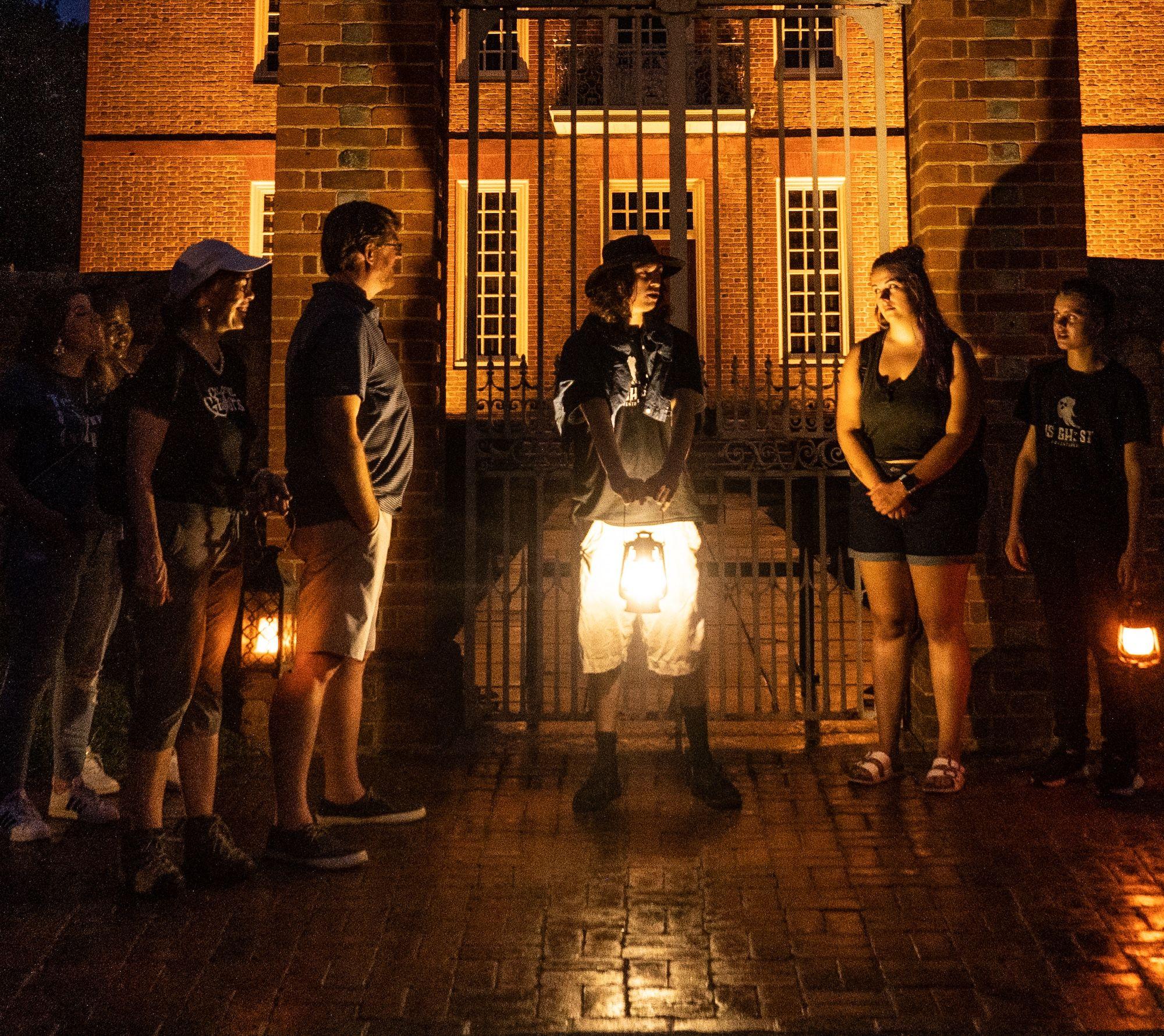 Columbus : Lost Lurkings of Lunatic Lane Ghost Tours – Columbus, Ohio