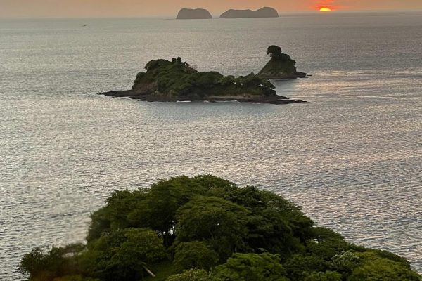 Costa Rica: Beach Hopping & Snorkelling Private Boat Charter – Santa Cruz, Costa Rica