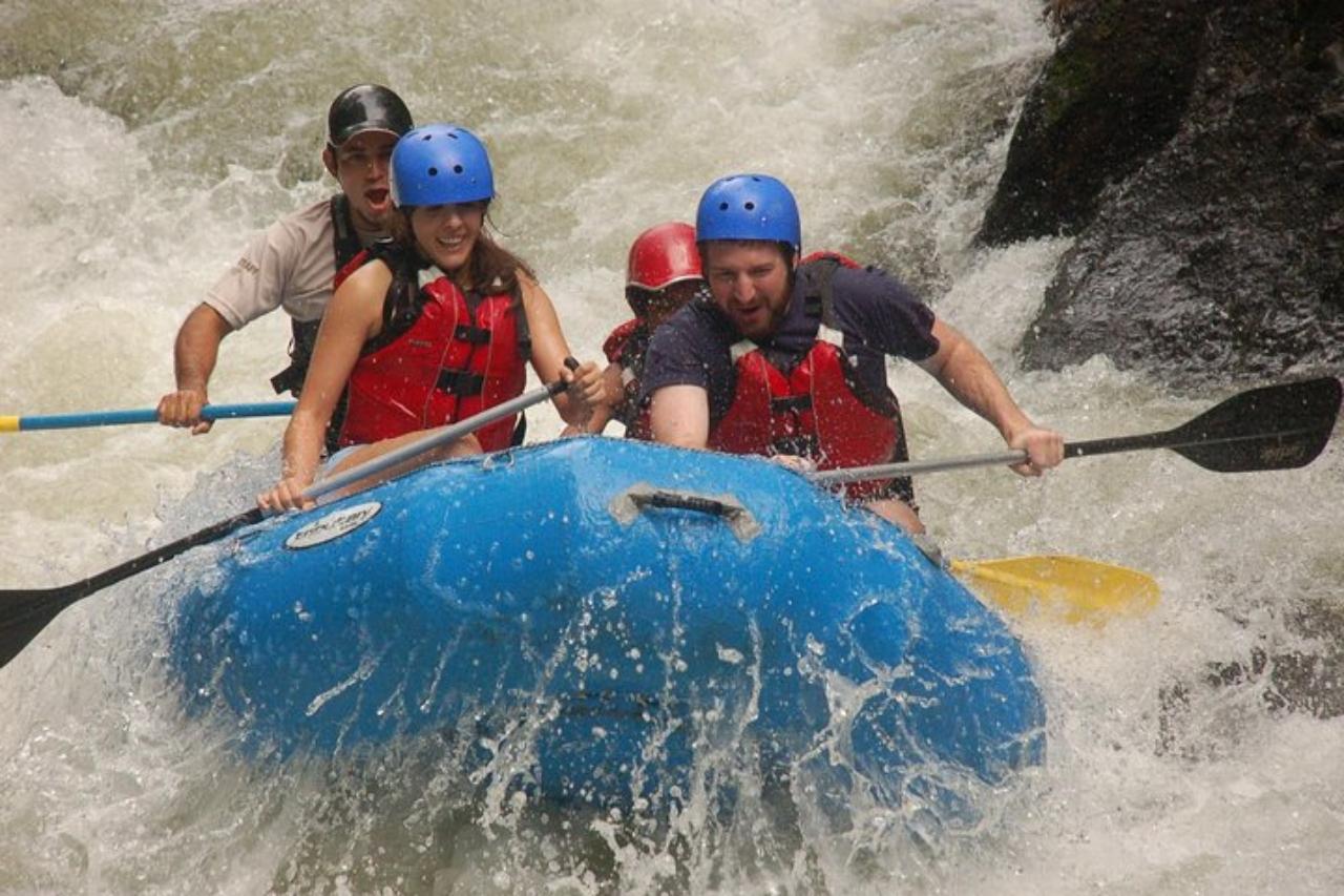 Costa Rica: White-Water Rafting Class III-IV Adventure – Guanacaste, Costa Rica