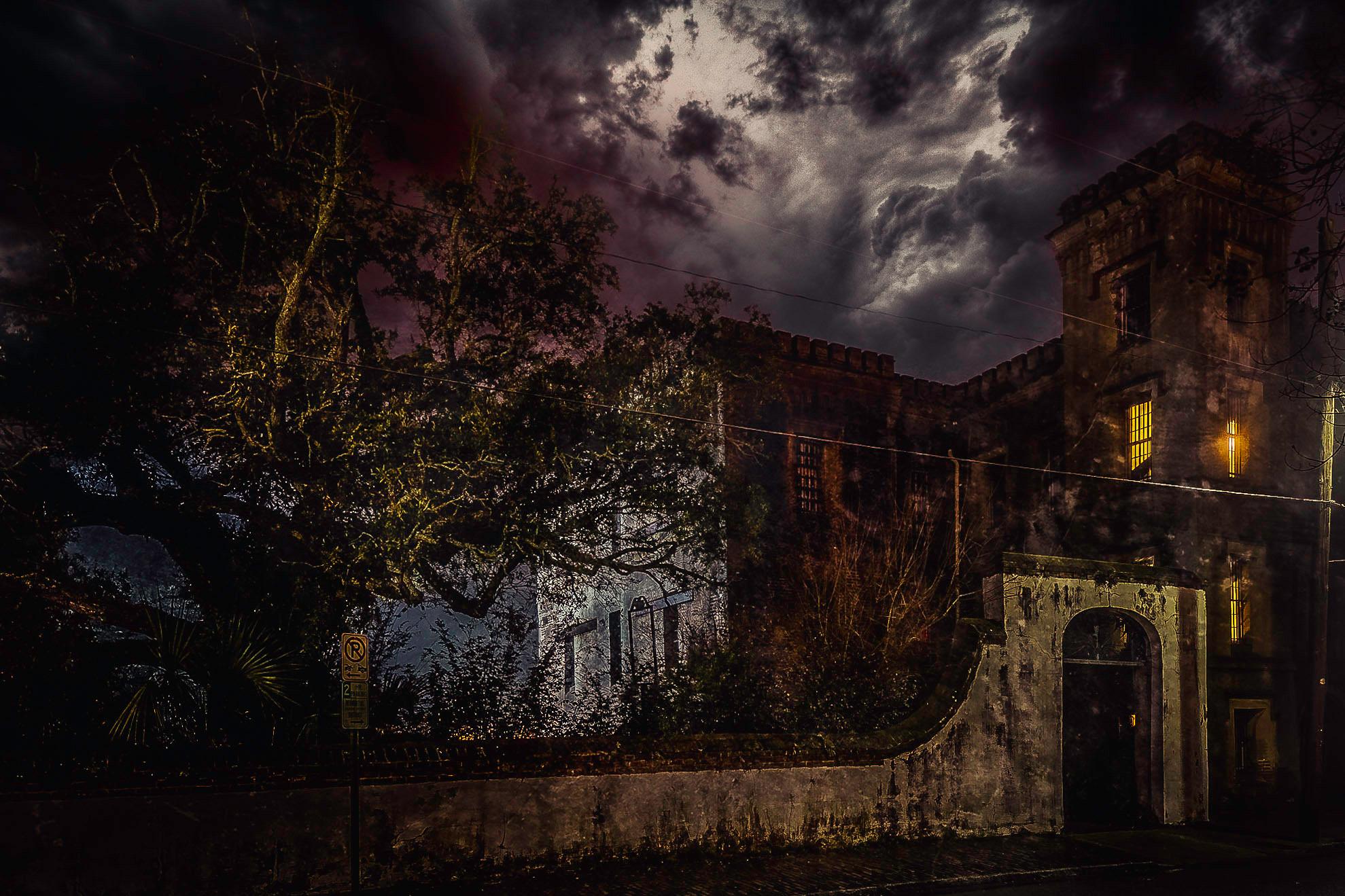 Courting the Crimson Curse: Charleston Ghost Tours – Charleston, South Carolina