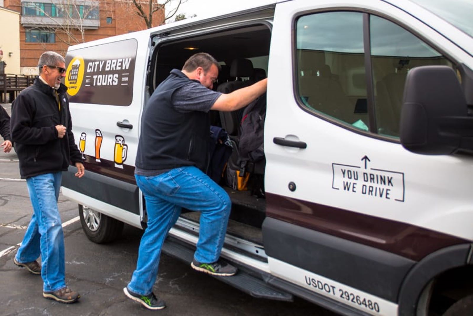 DC: Guided Craft Brewery Tours with a Snack – Washington DC