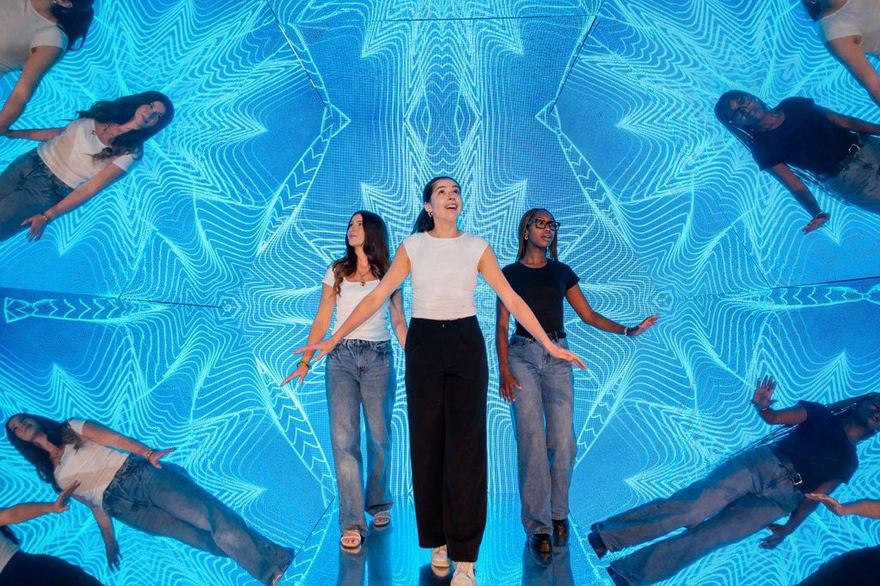 Dallas Museum of Illusions Entry Ticket – Dallas, Texas