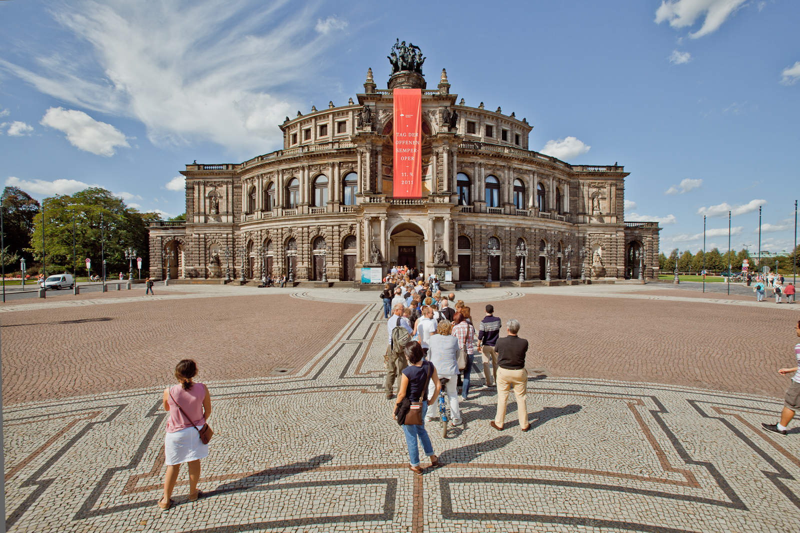 Dresden: Semperoper and Old Town Tour – Dresden, Germany