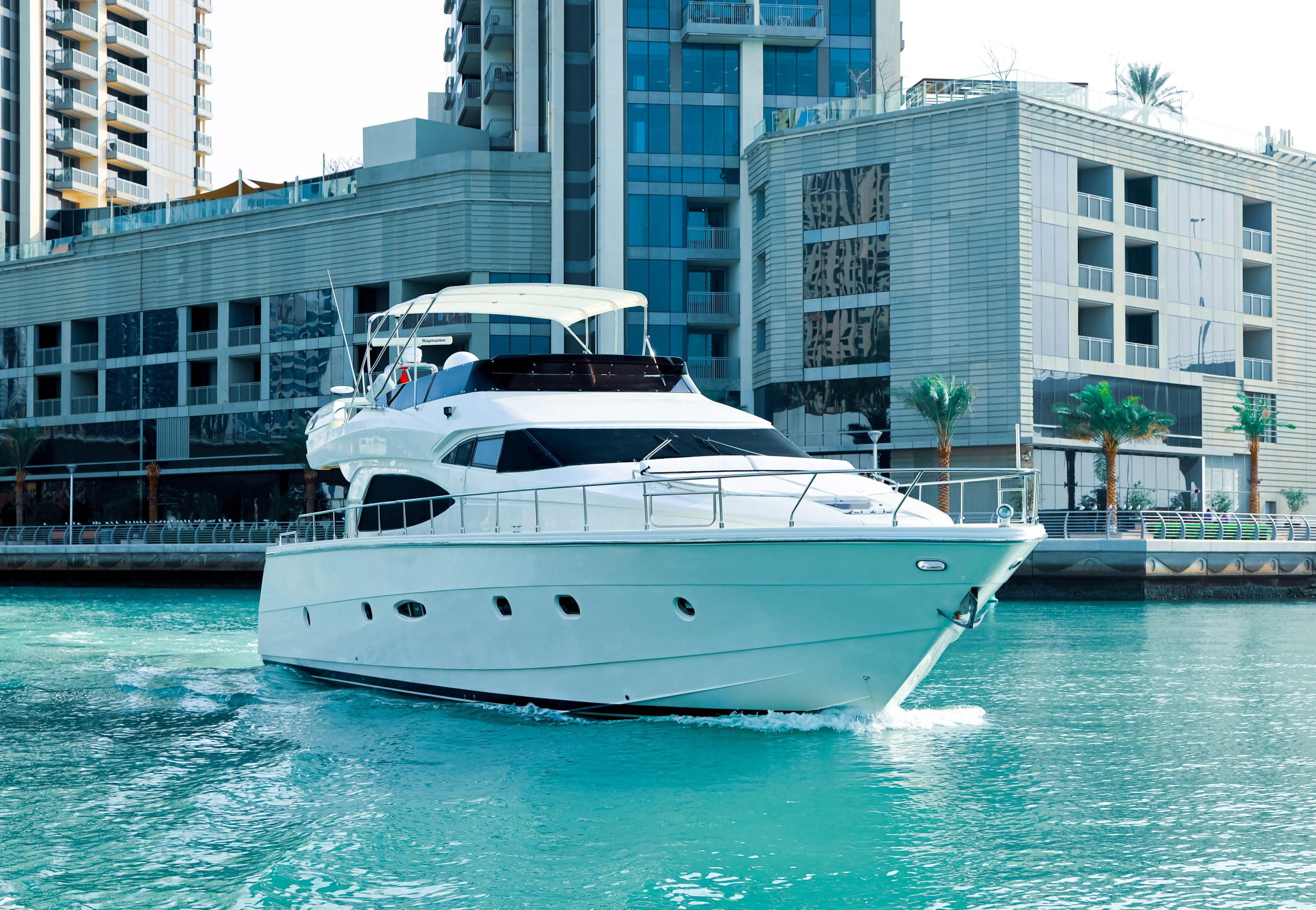 Dubai: 2 hours Luxury Yacht – Dominator 64s – Dubai, United Arab Emirates